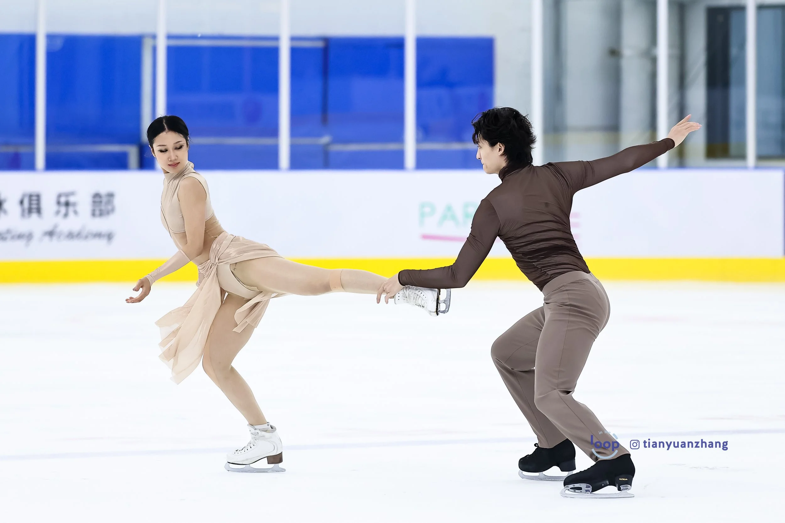 REN Junfei_XING Jianing.jpg