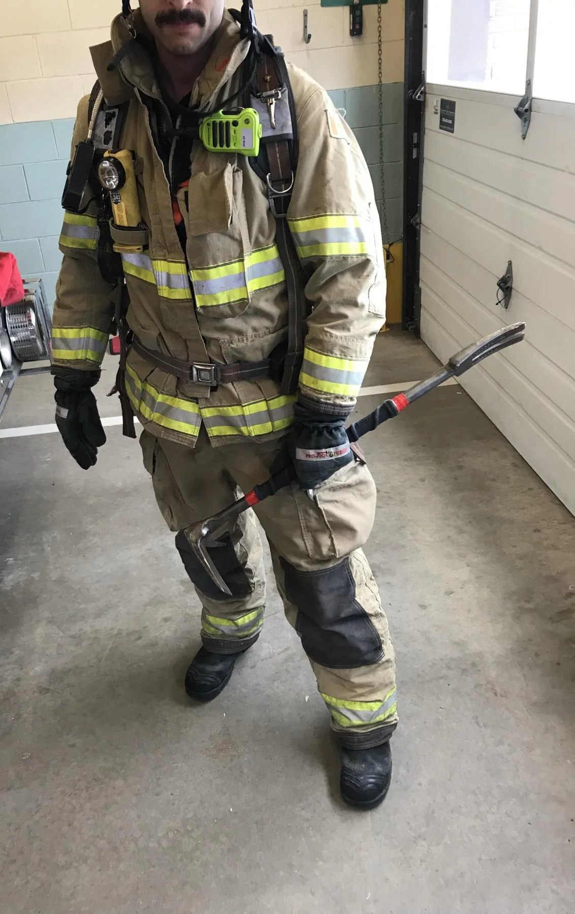 Halligan Carry_image one_ready to store.jpg