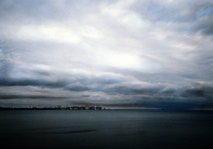   Approaching storm     94 x 66 cm / 37" x 26"    oil on c-print    2001   