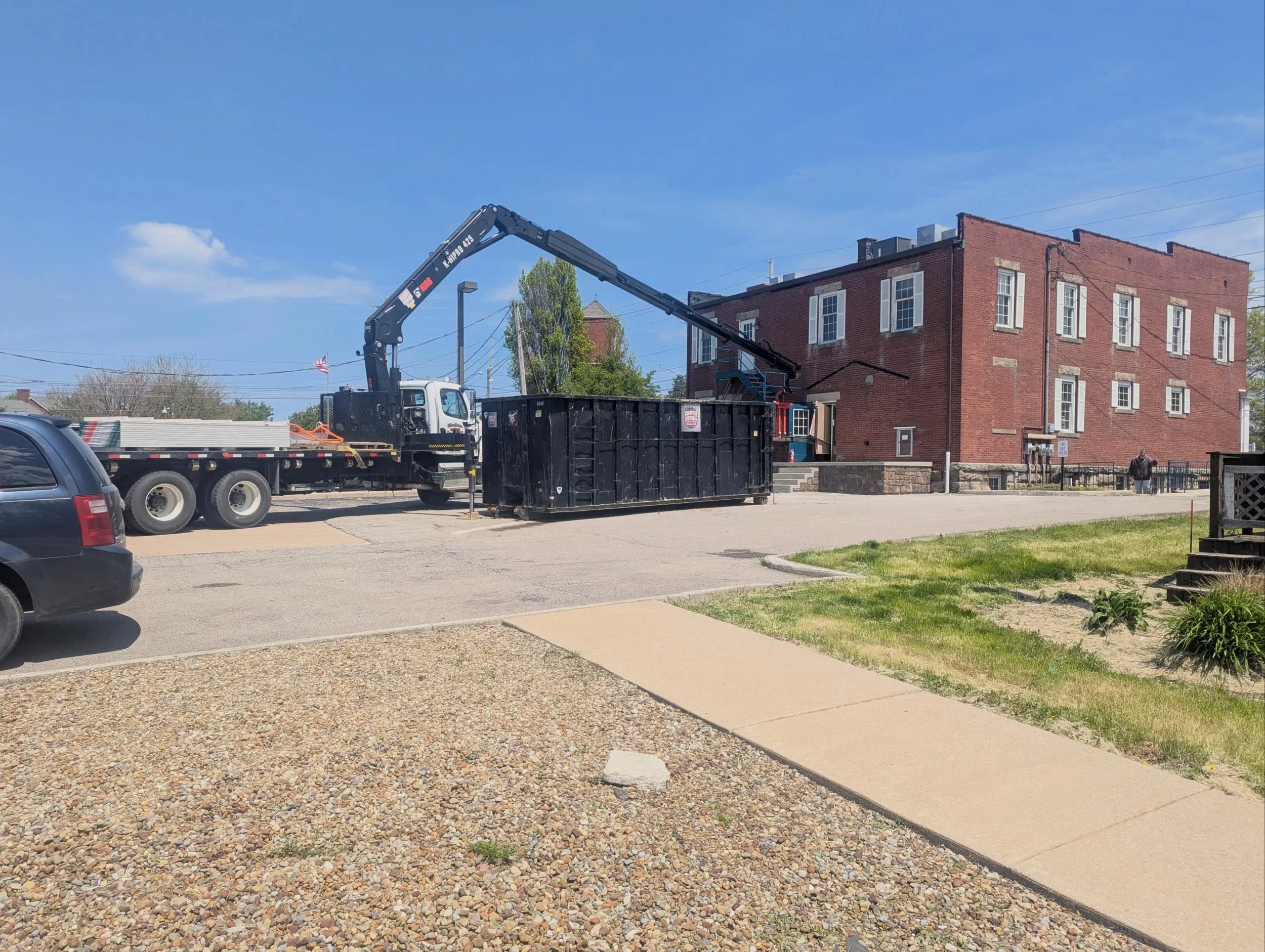 Progress is underway at Dr. Hylan&rsquo;s office! 

Drywall is going up and new front steps are being poured as this space continues to take shape. Every phase gets us one step closer to bringing this vision to life &mdash; stay tuned for more progre