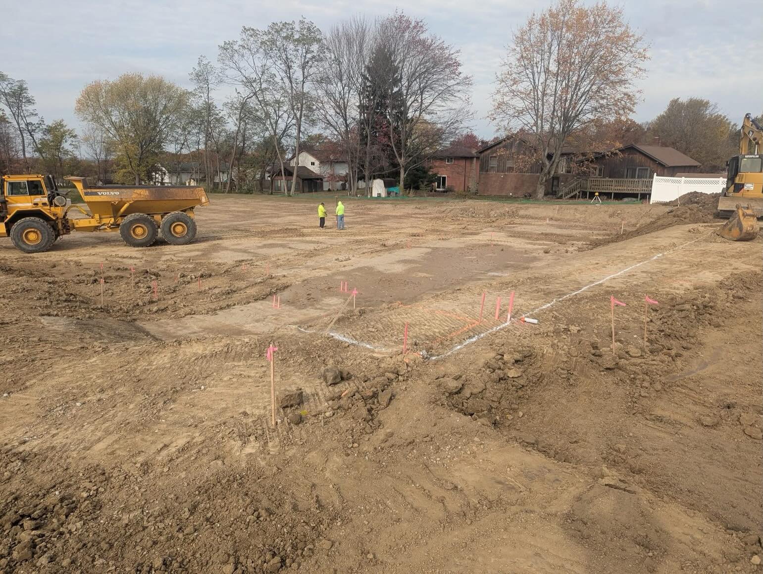 From dirt to details Dr. Boyko&rsquo;s project has come a long way! Curbs are being poured and this beautiful new dental office is continuing to take shape. We can&rsquo;t wait to show what&rsquo;s next! @coreyboykodds 

#bcidental #buildingsmiles #d