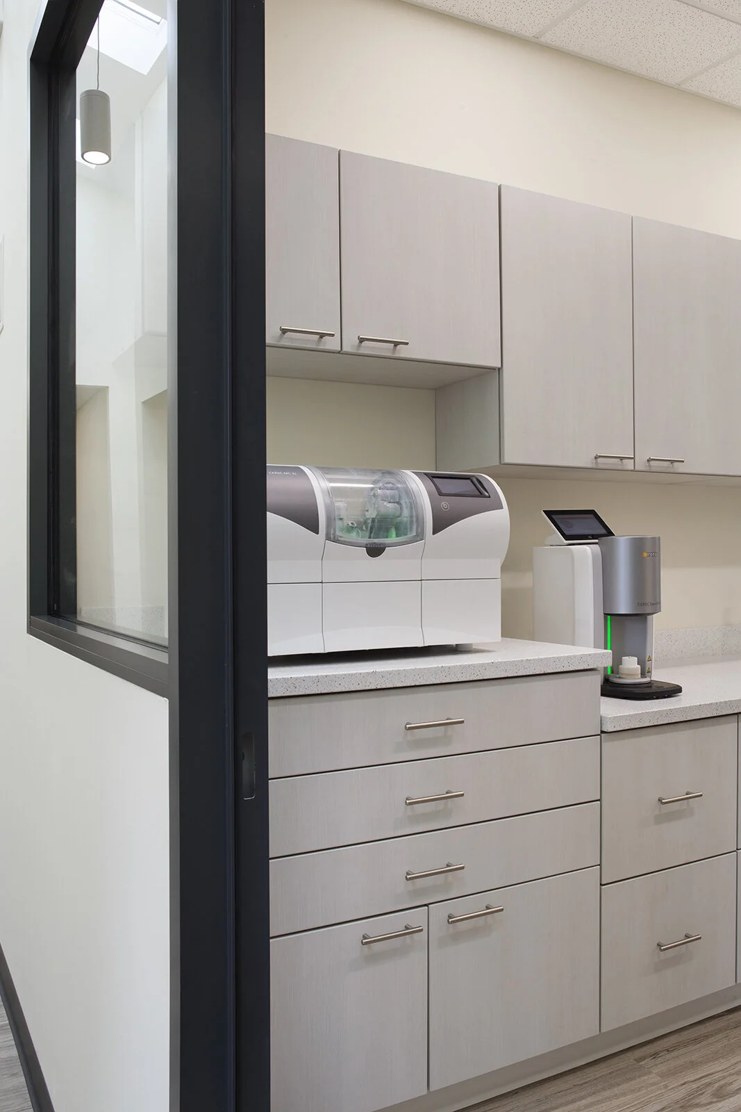 SMA NewFallsDentalOrthodonticLab_9.jpg