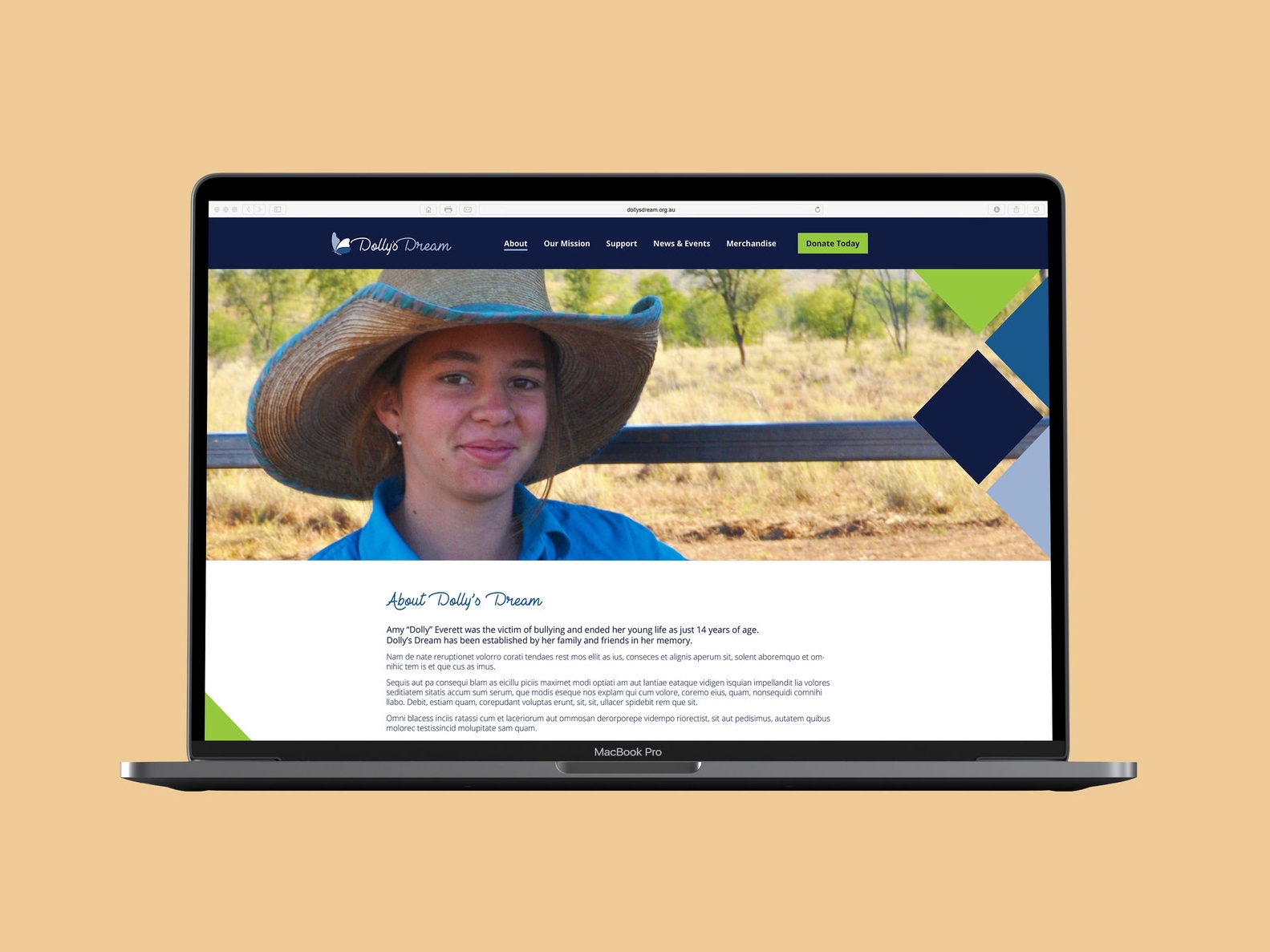 DollysDream_mockup_Web.jpg