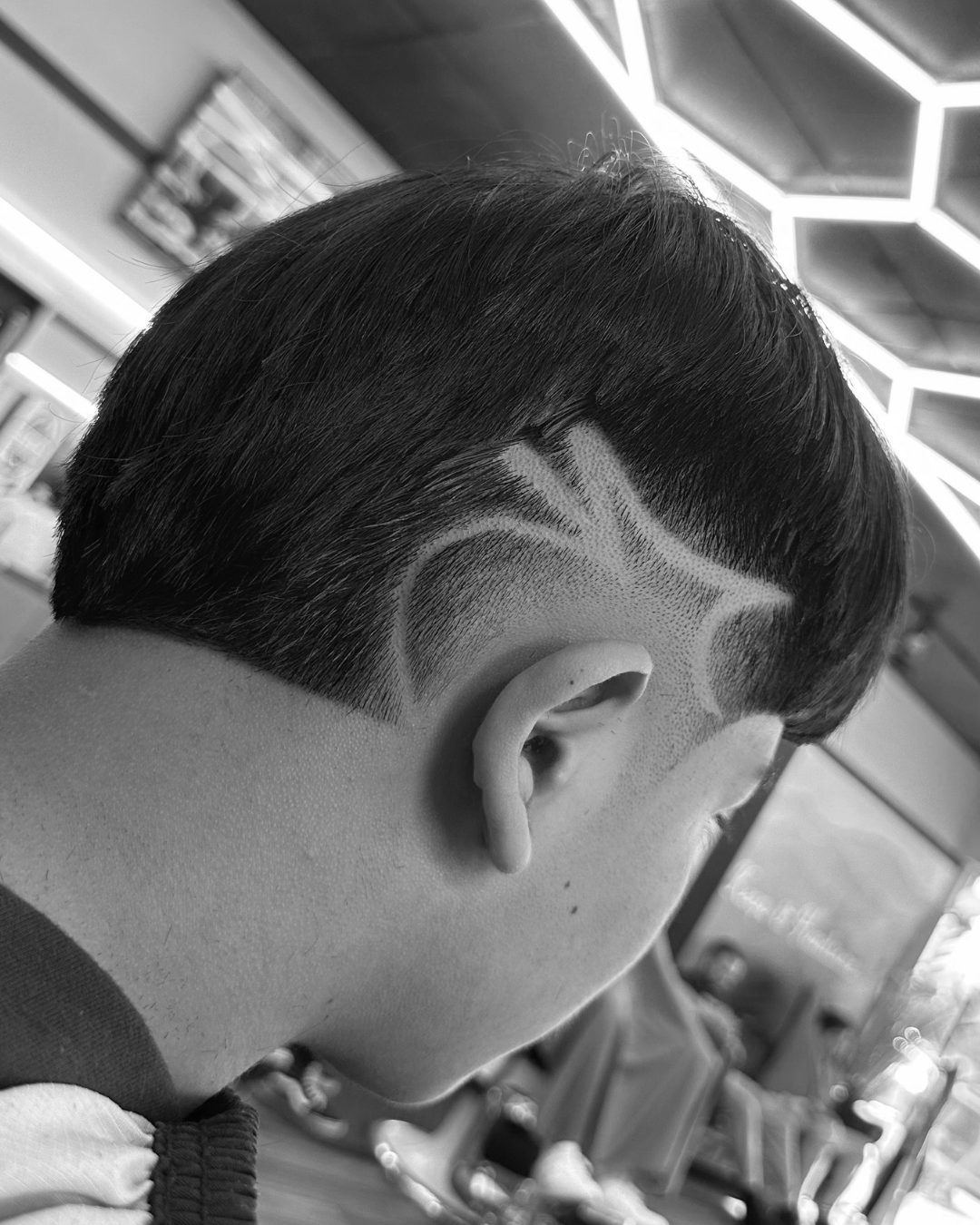 HAIR DESIGN- BURST FADE
