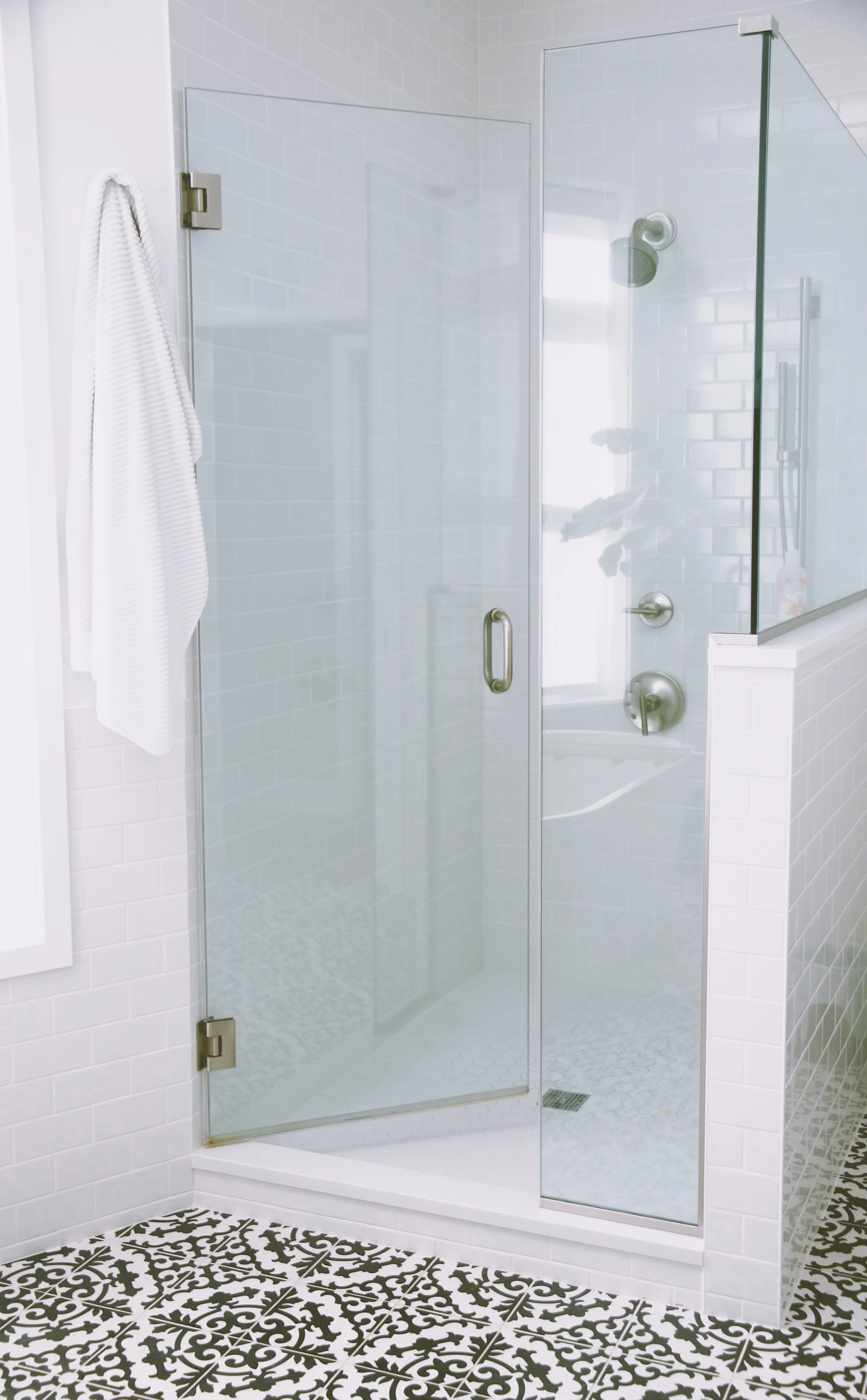 adchi_2014 hoyne MB swr.jpeg