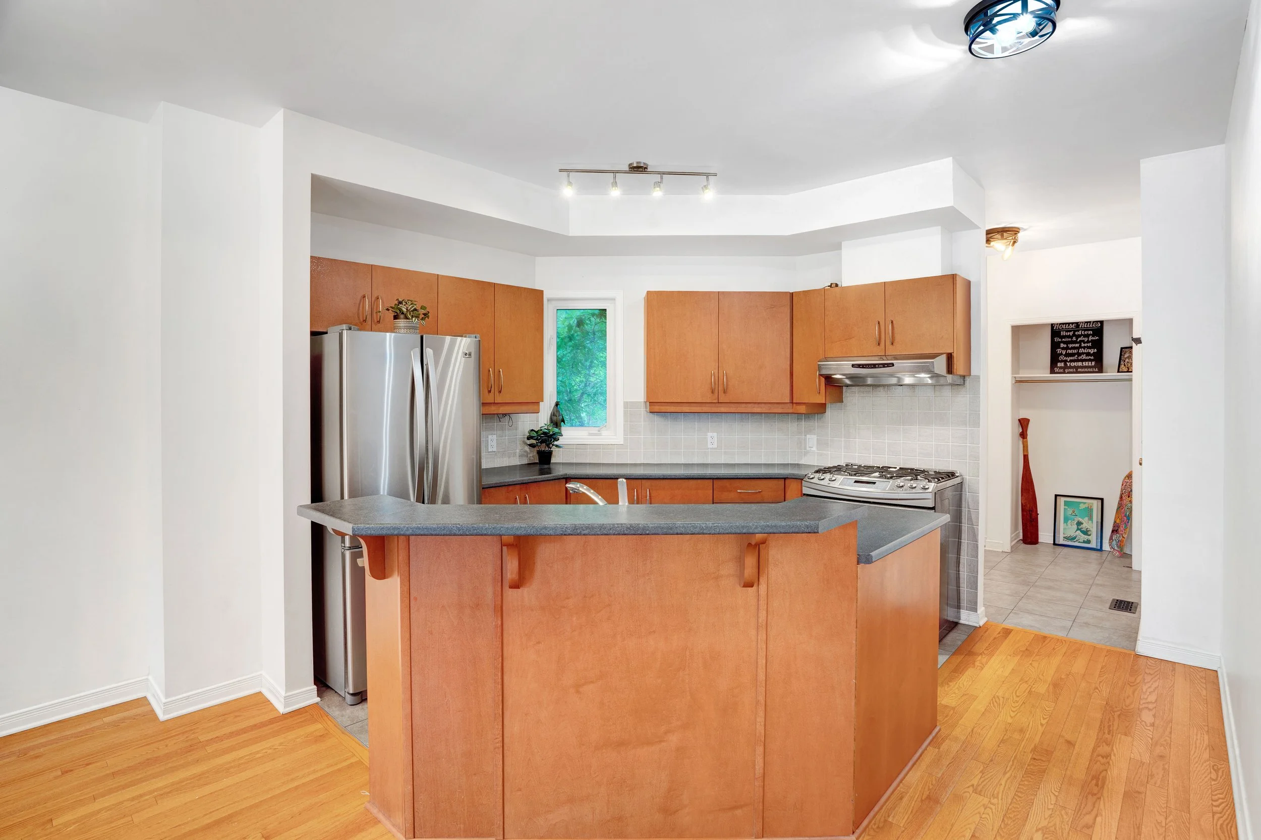292 London Terrace-20.jpg