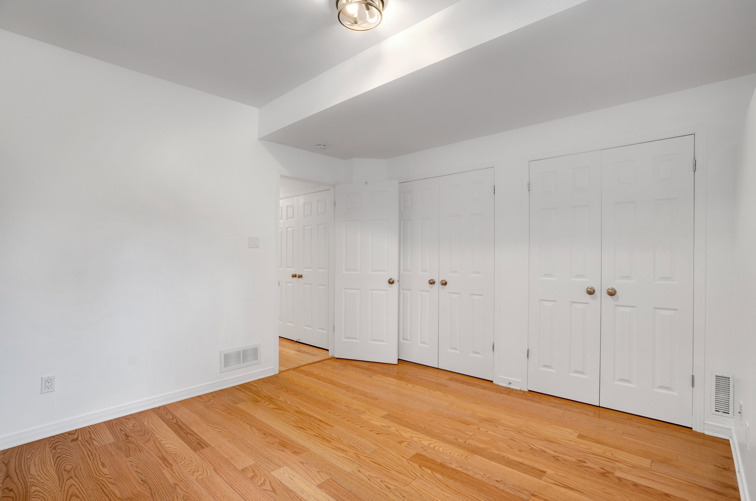 292 London Terrace-42.jpg