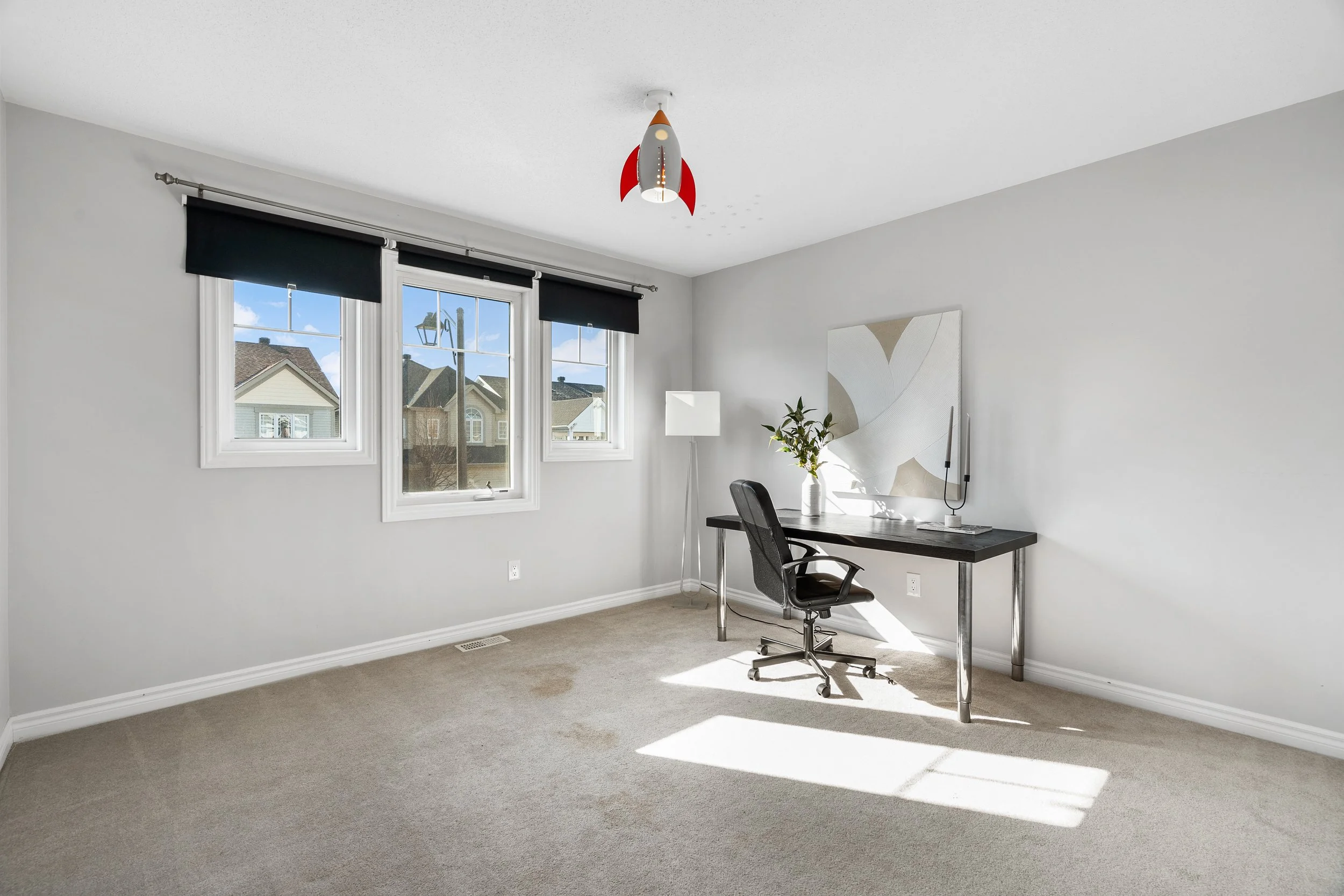 256RivertreeSt117.JPG