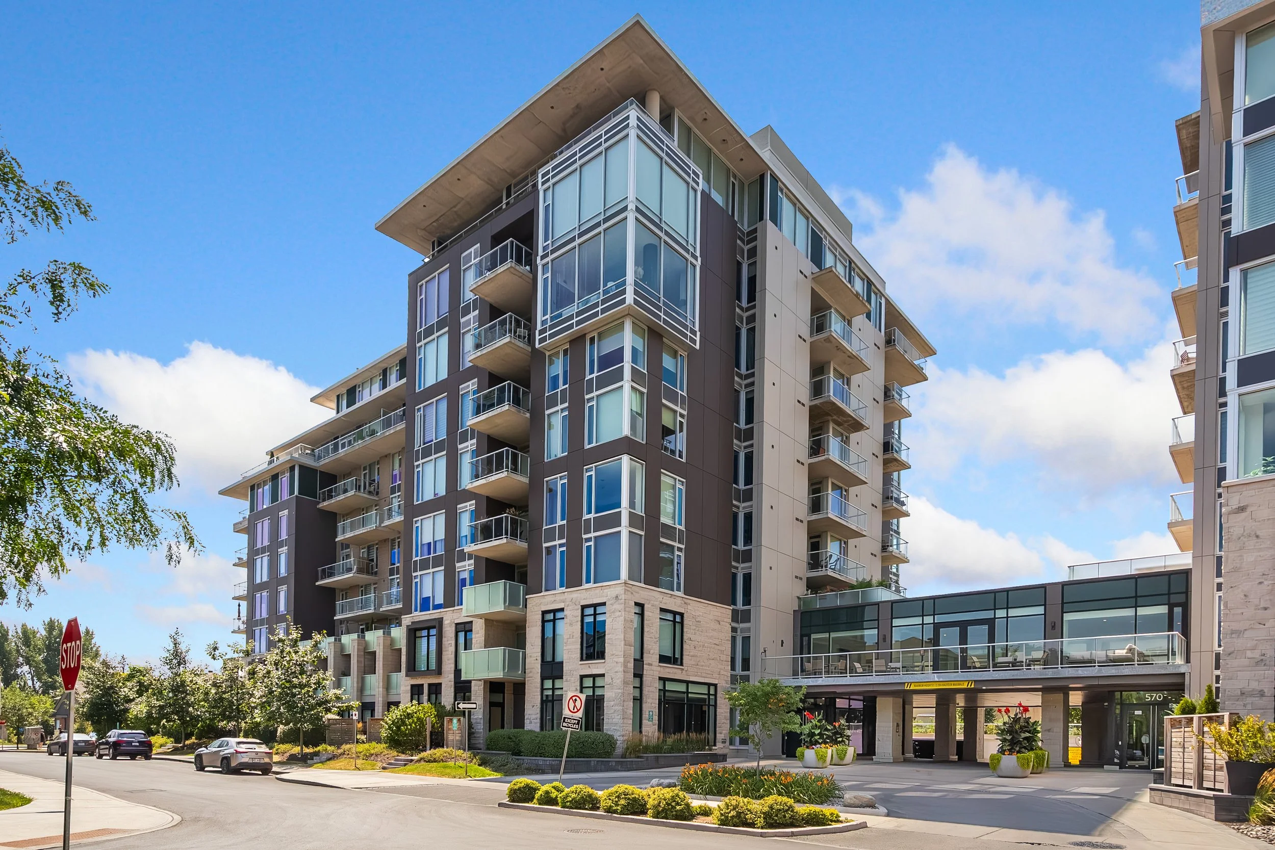 SOLD | 310-530 DE MAZENOD