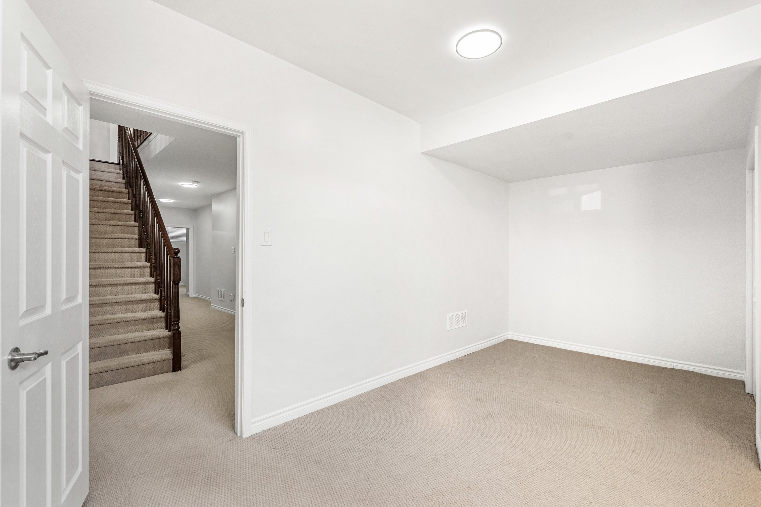 43 Claridge Dr_142.jpg