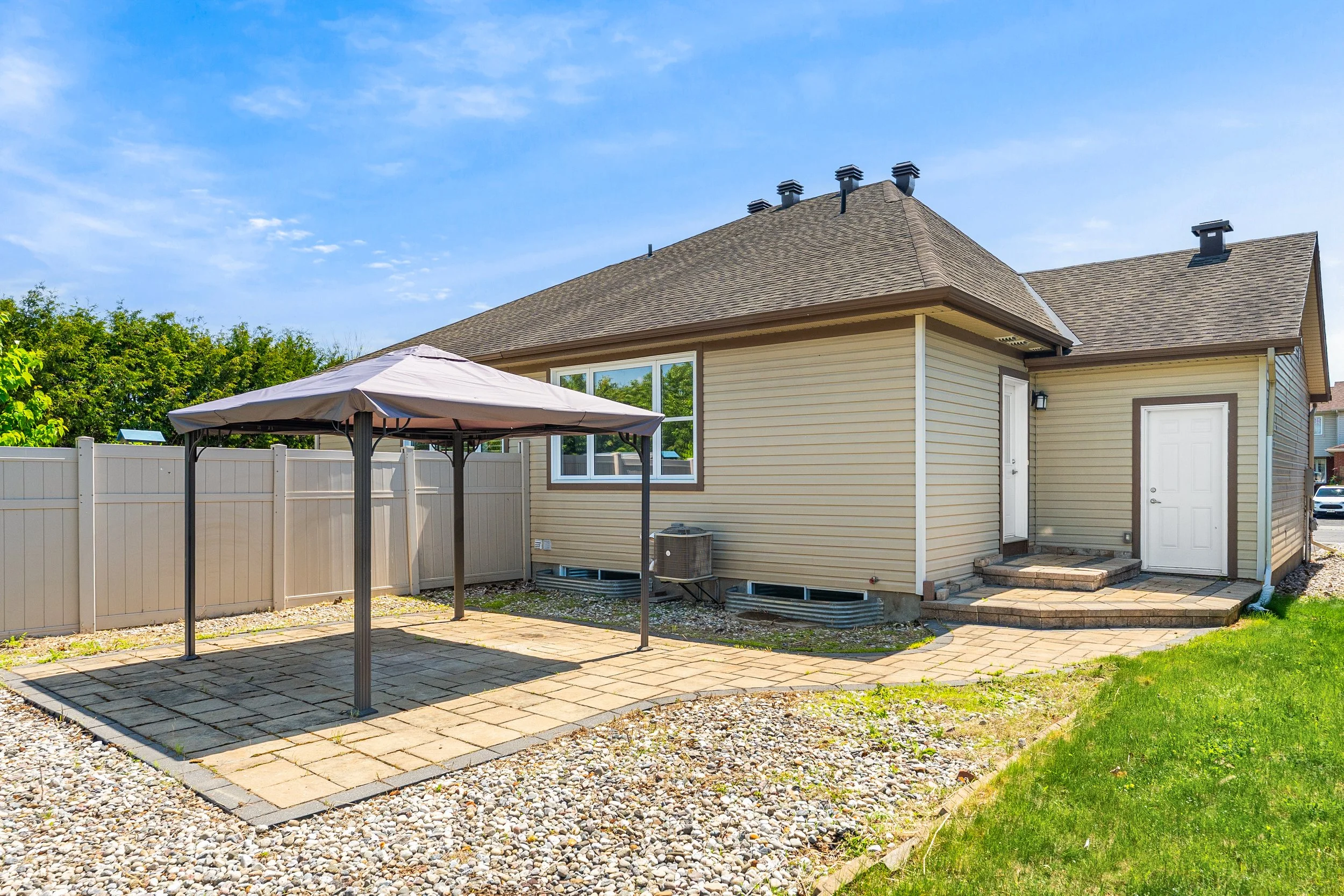 43 Claridge Dr_154.jpg