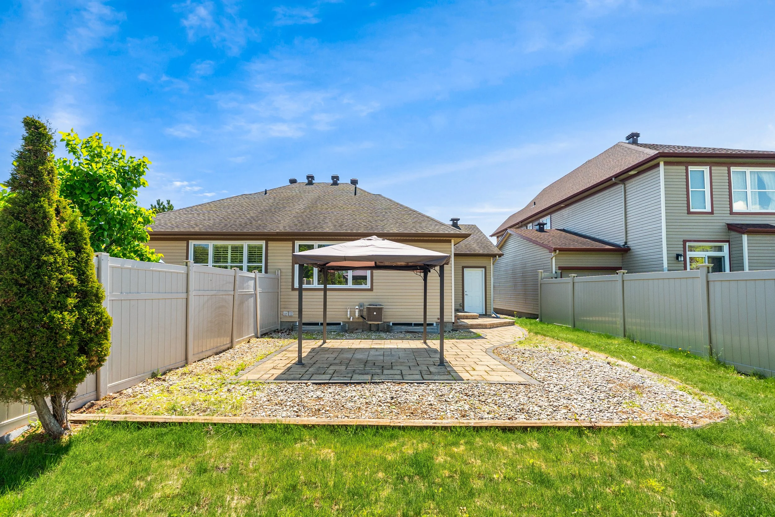 43 Claridge Dr_157.jpg