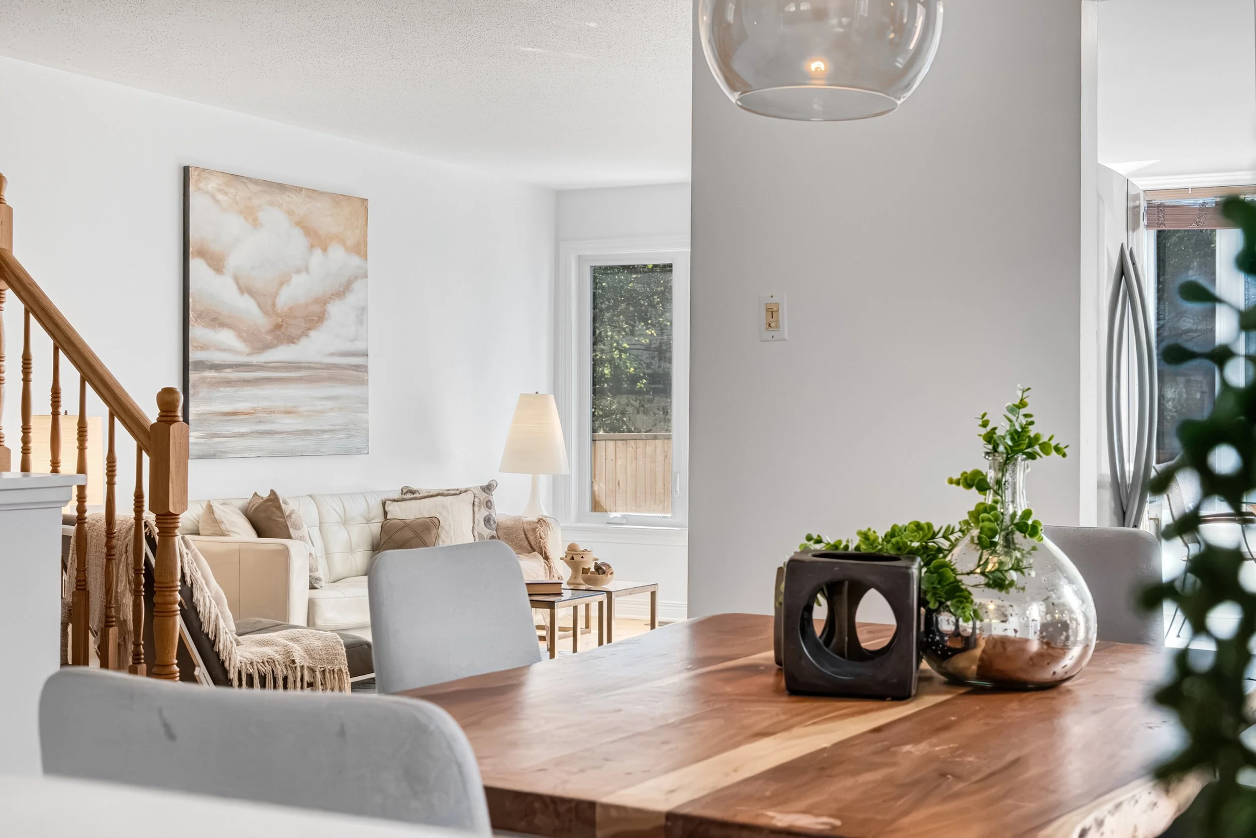 191ThornburryCres_016.jpg