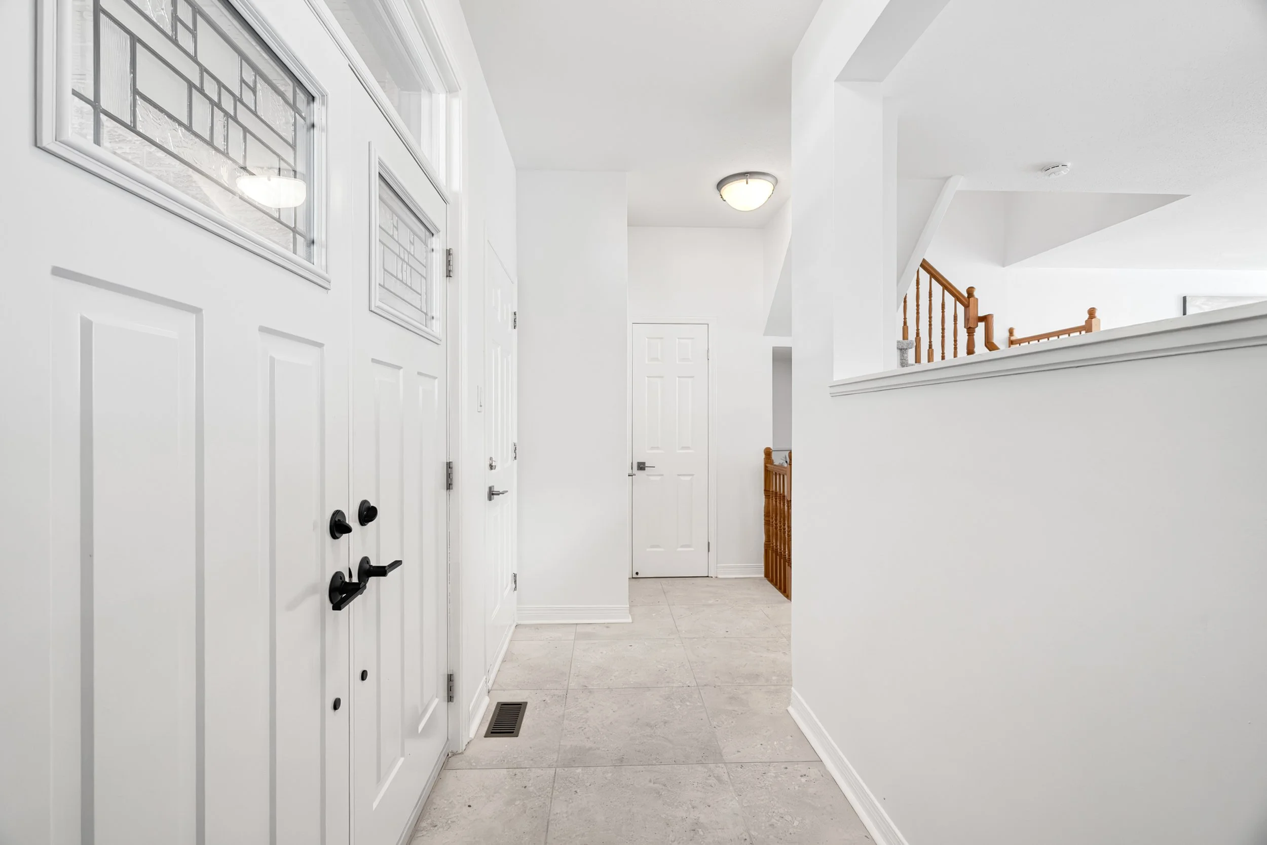 191ThornburryCres_019.jpg