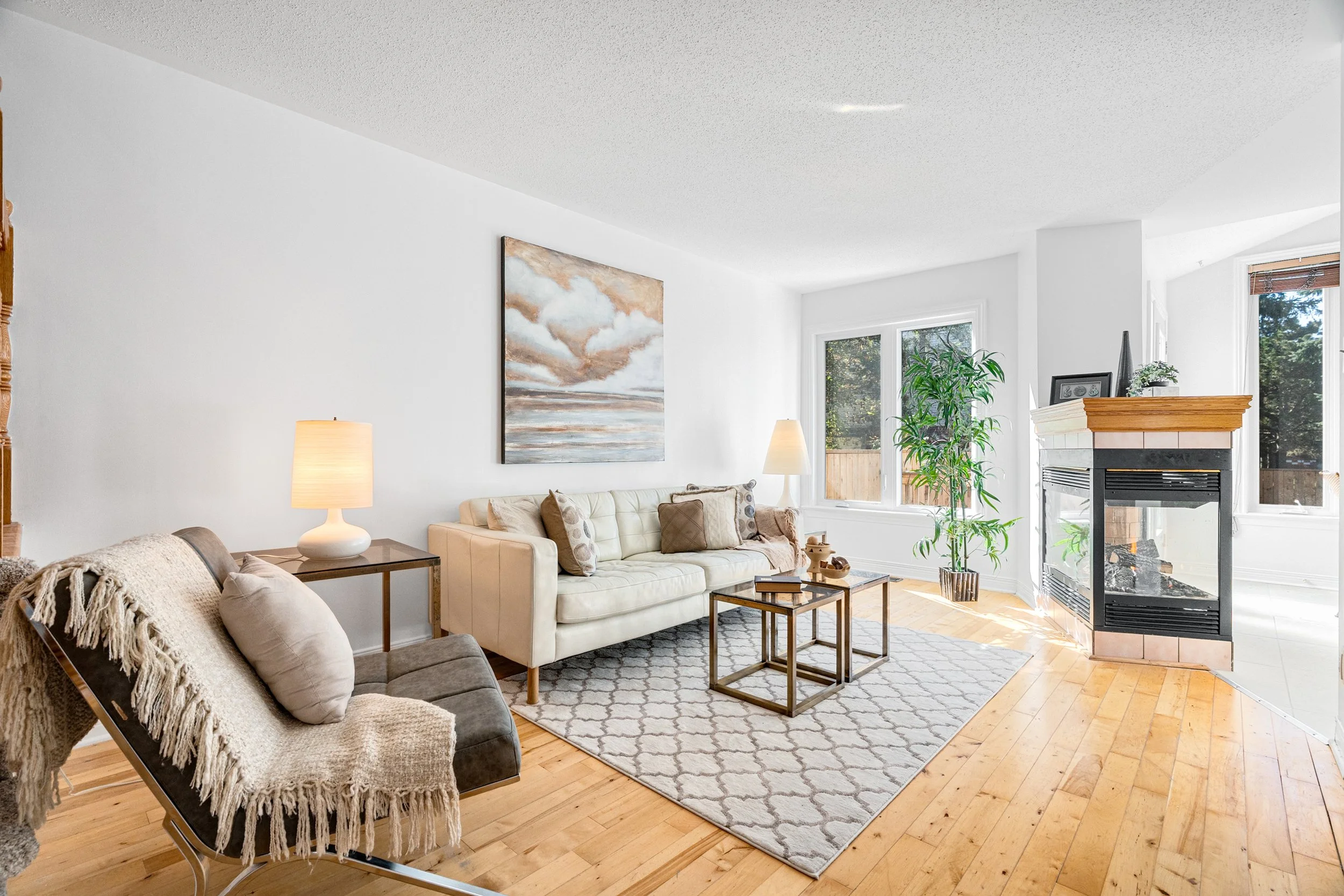 191ThornburryCres_031.jpg