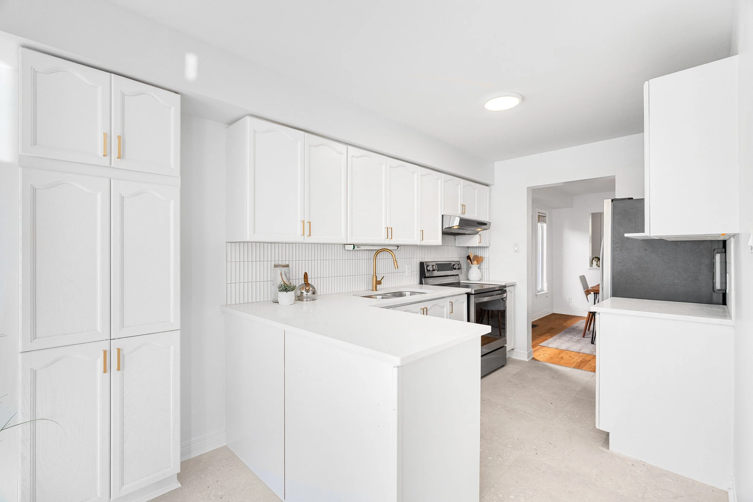 191ThornburryCres_058.jpg