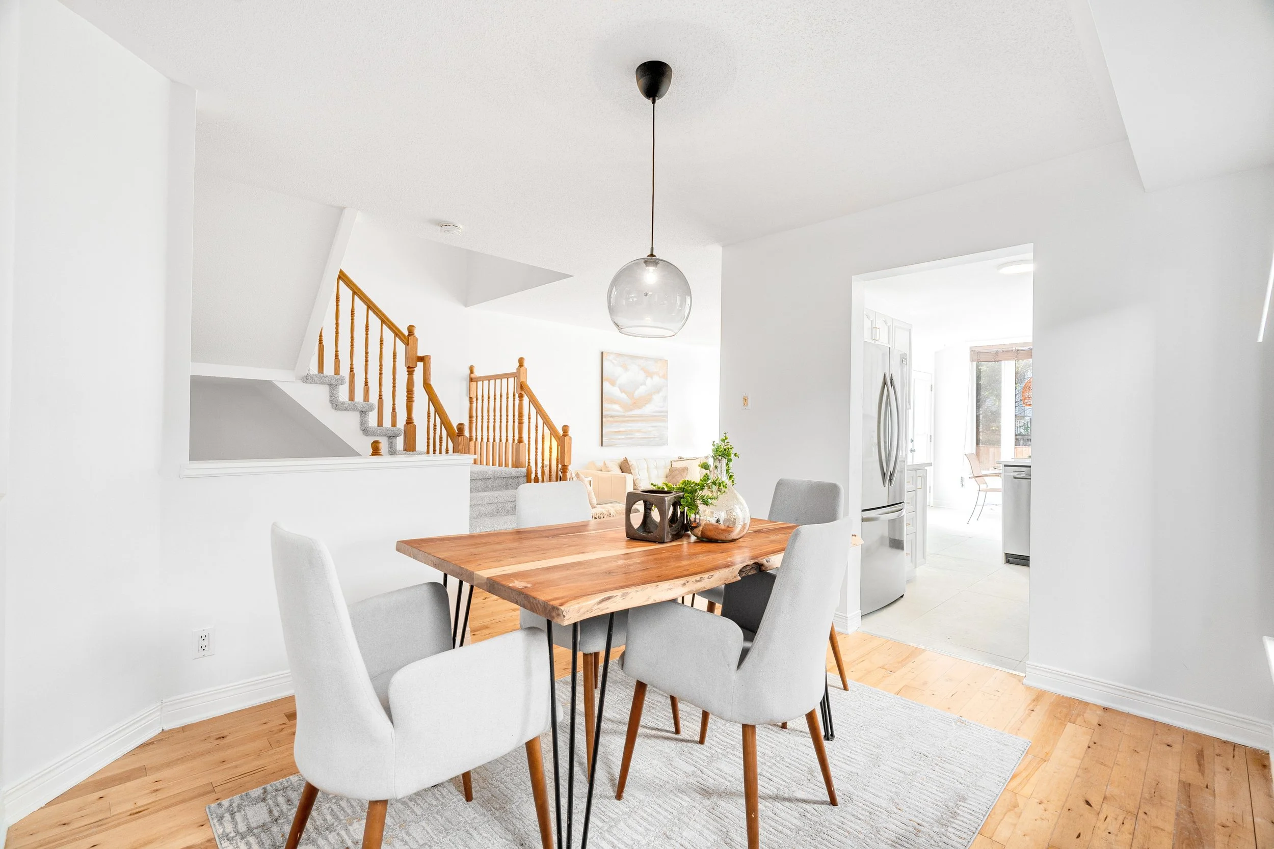 191ThornburryCres_079.jpg