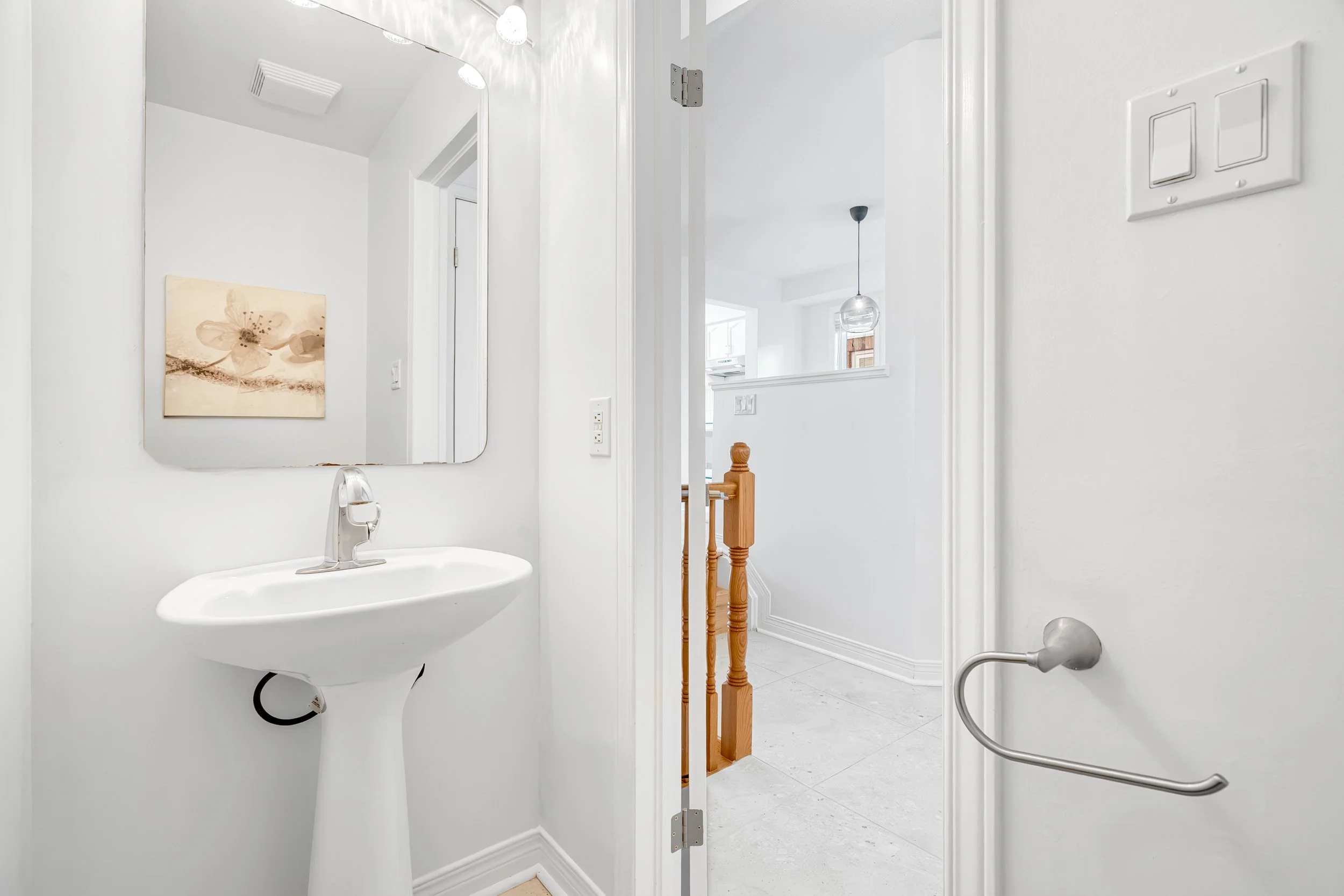 191ThornburryCres_088.jpg