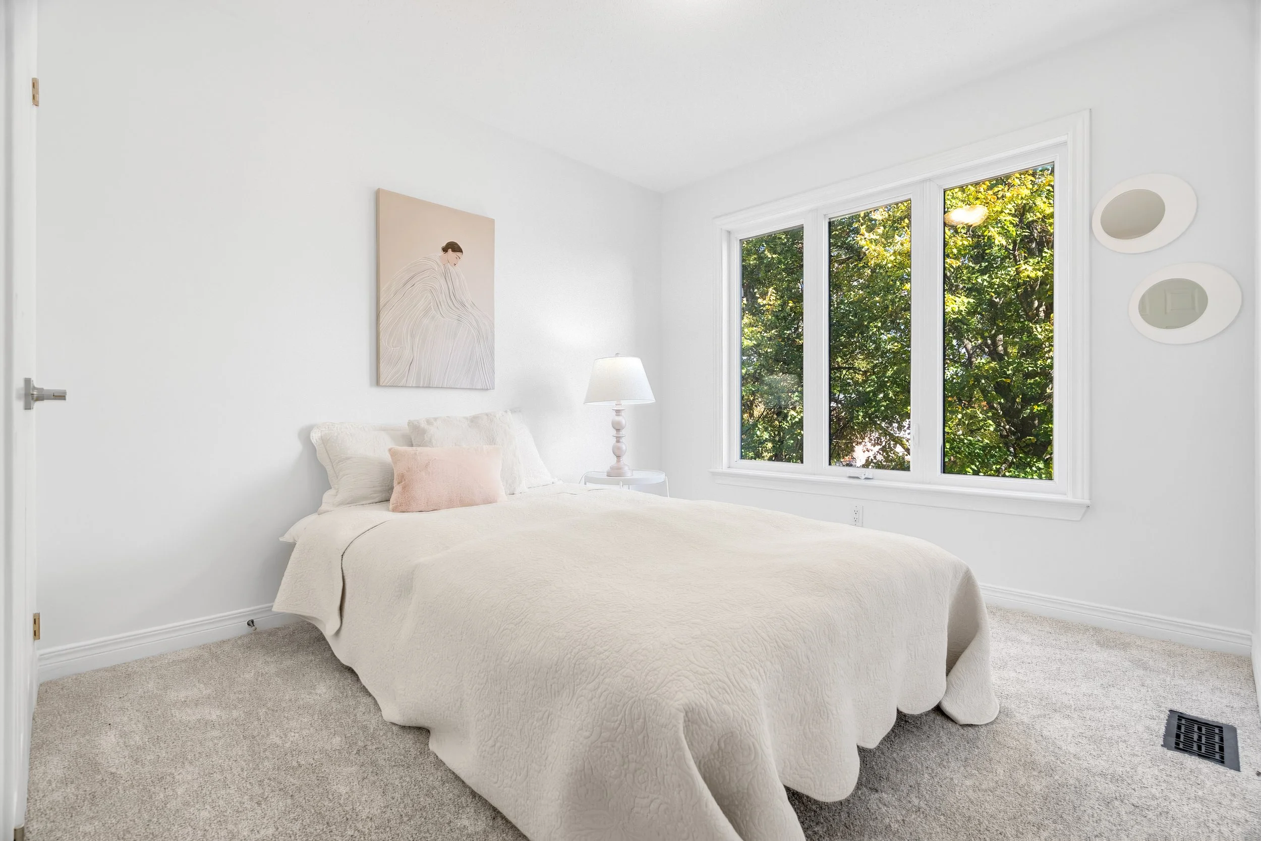 191ThornburryCres_147.jpg