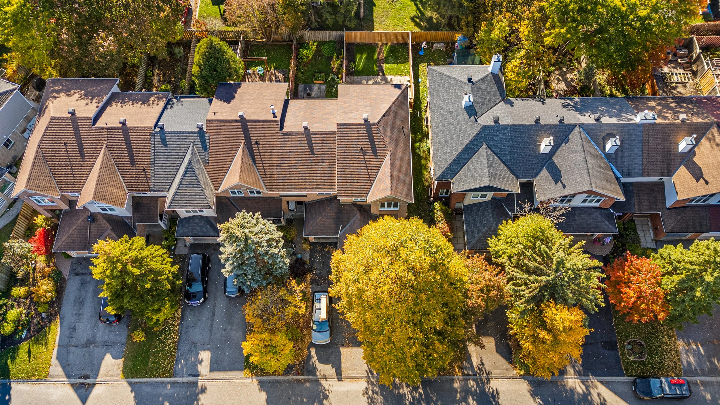 191 thornburyCres_Drone_002.jpg