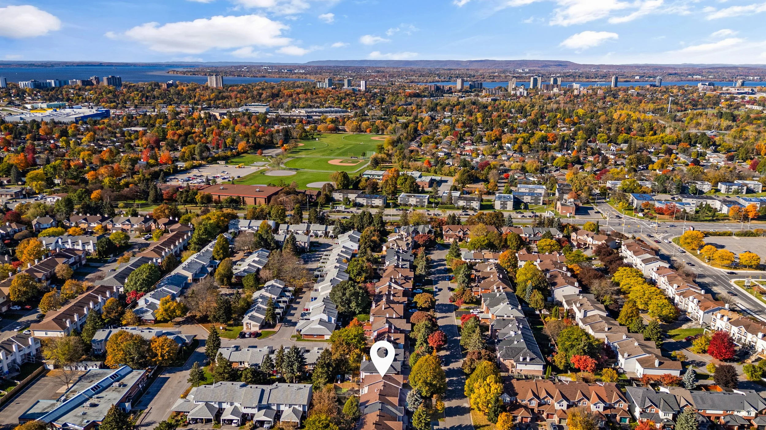191 thornburyCres_Drone_012.jpg