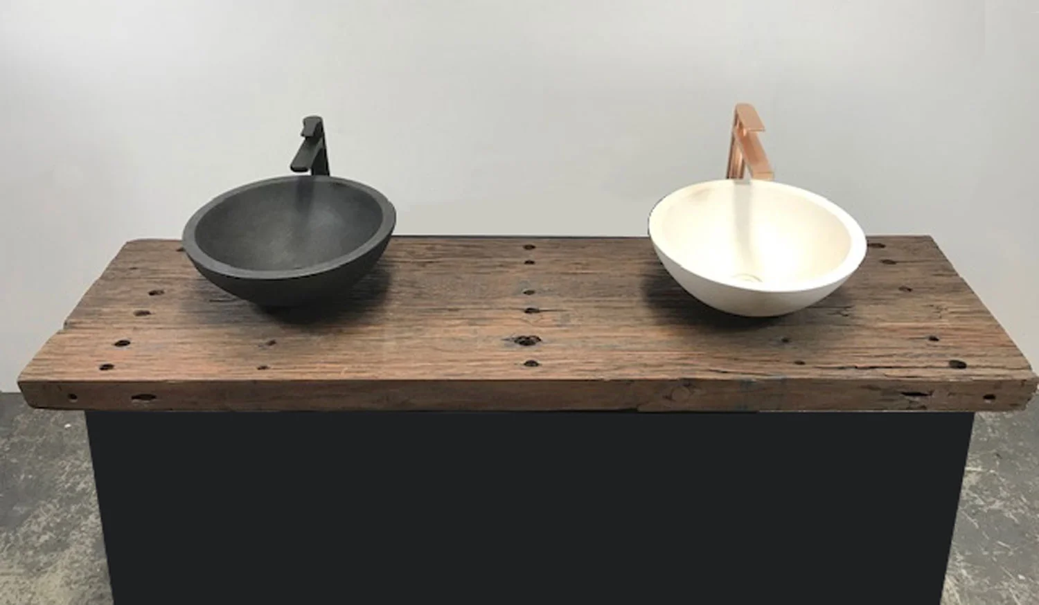RAIL WOOD - BLACK WASH