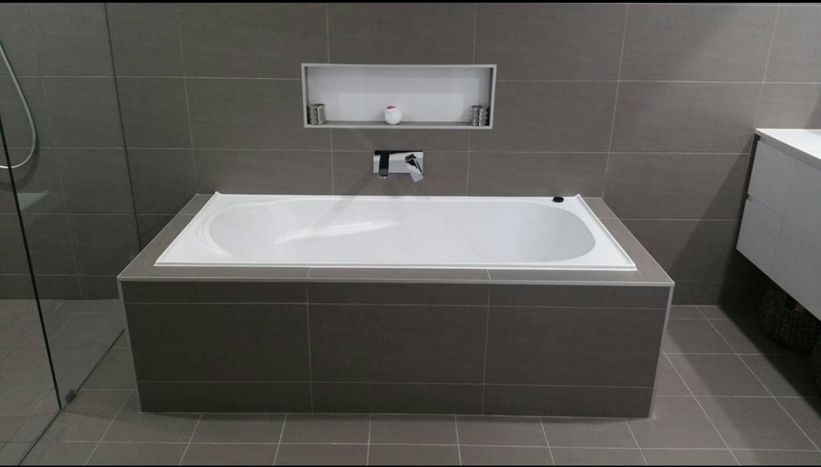 Who said Who said Island Bath's are going out of fashion?