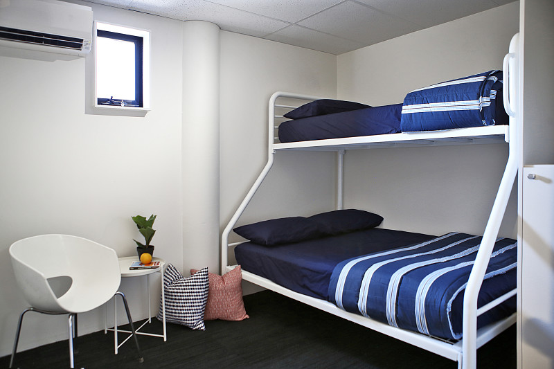 Private_room_Perth_Hostel_Spinners_opt.jpg