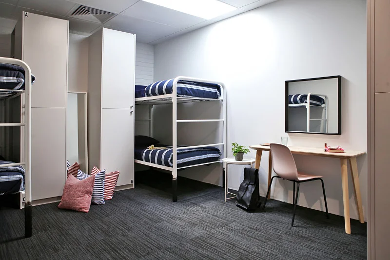 Spinners_Bedroom_Female_opt.jpg