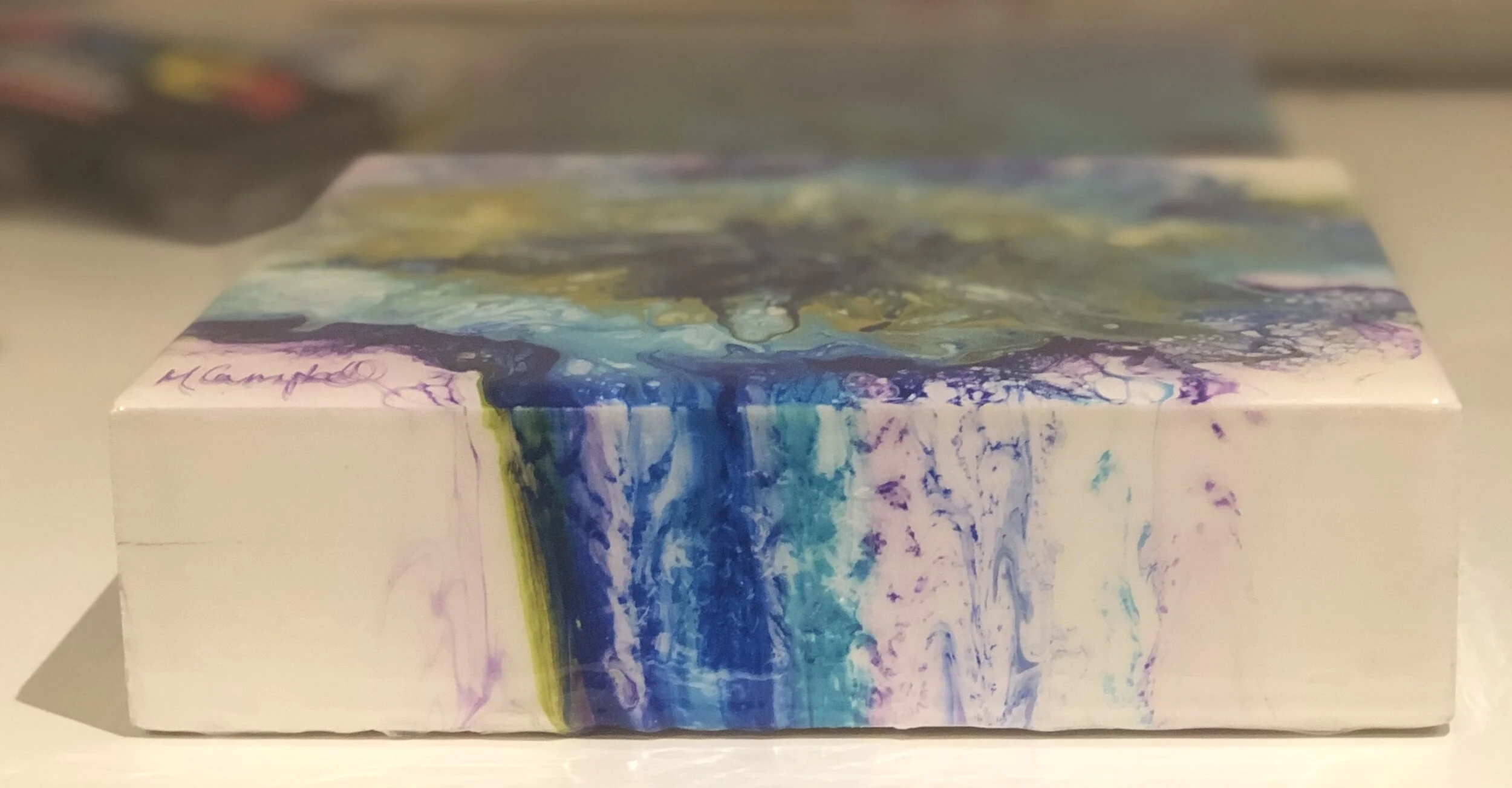 Impact Acrylic pour abstract green white blue turquoise reflection shine floetrol oil facade left drip run paint