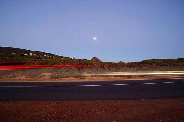 .
.
.
.
.
#slowshutter #longexposure_world #cartrails