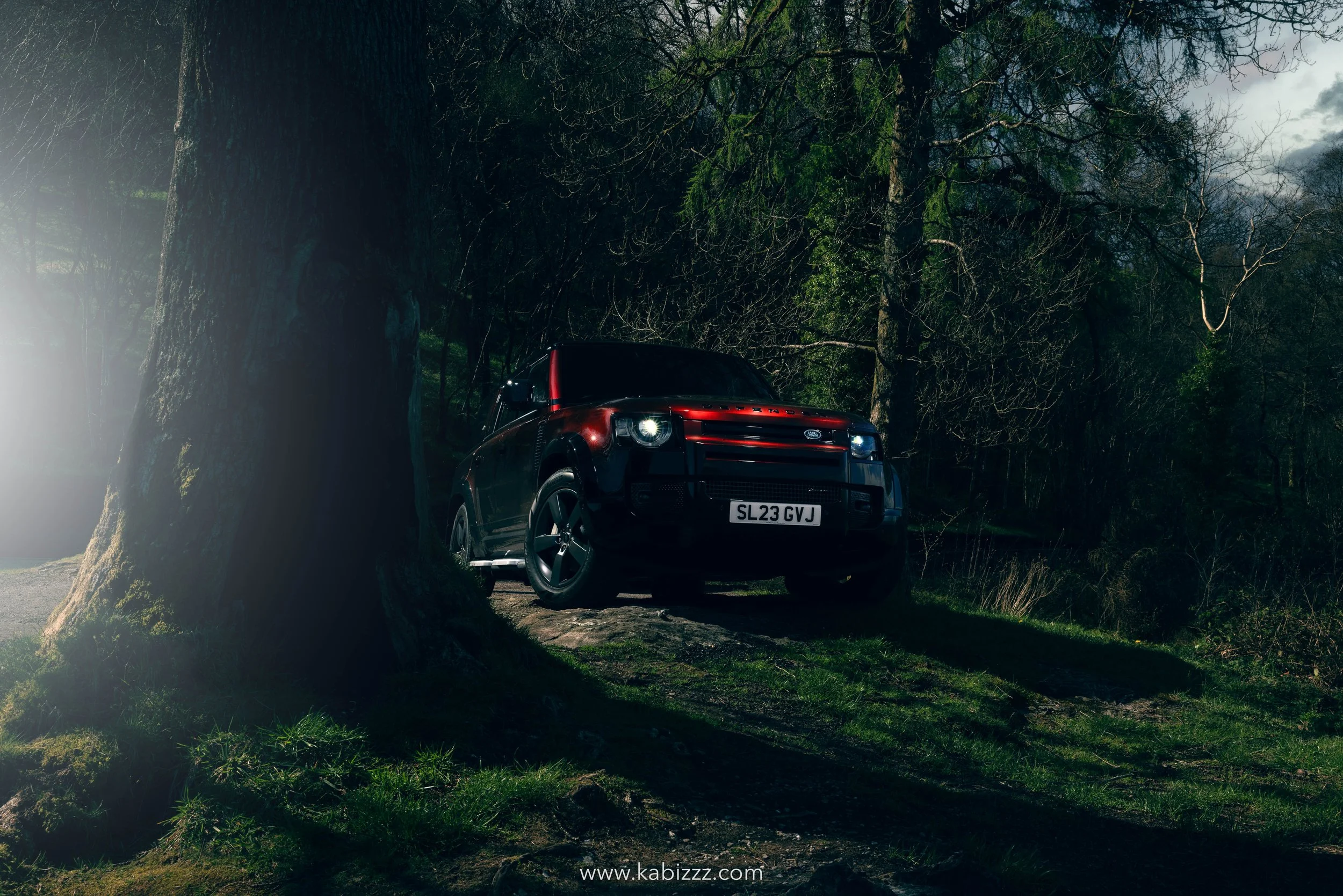 defender_130red_kabizzz_automotive_photography_001.jpg