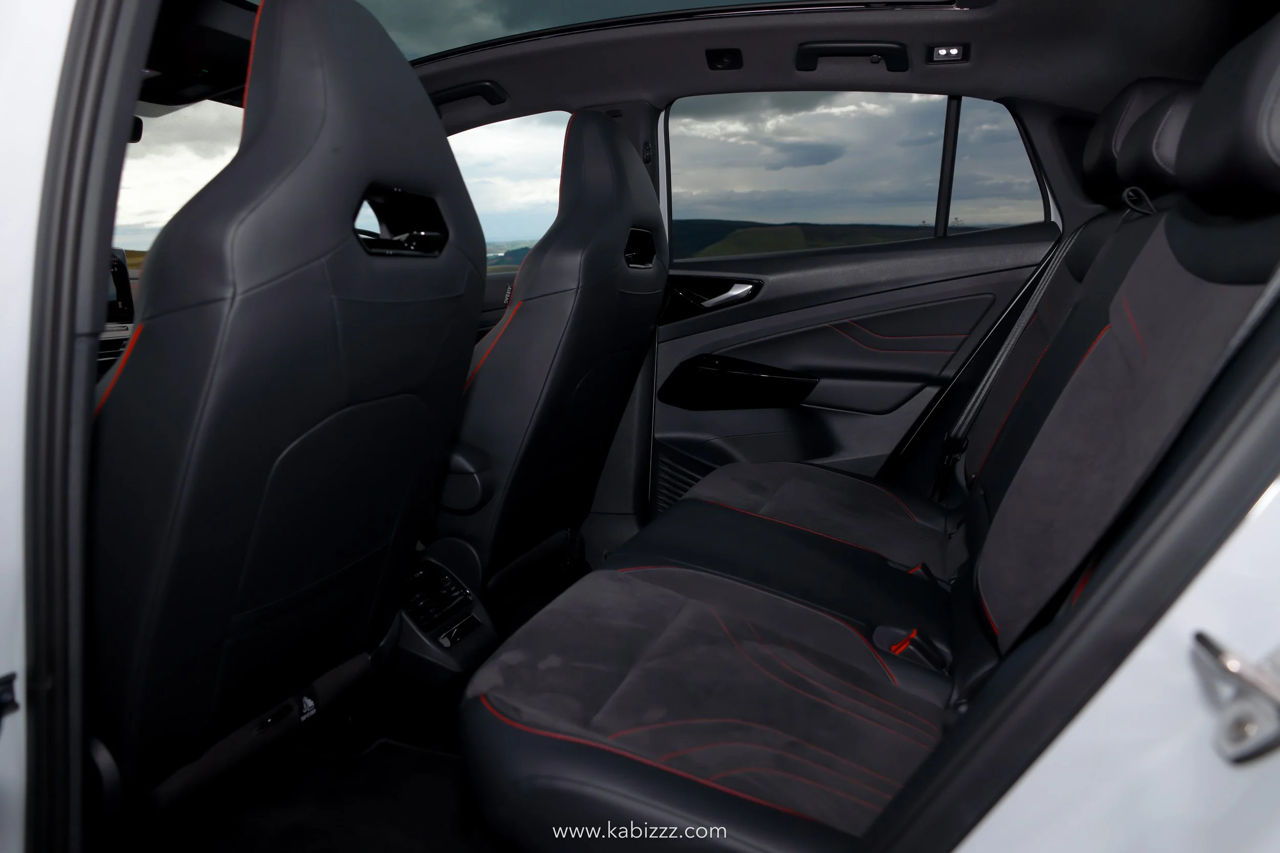 volkswagen_id5_gtx_kabizzz_automotive_photography_024.jpg