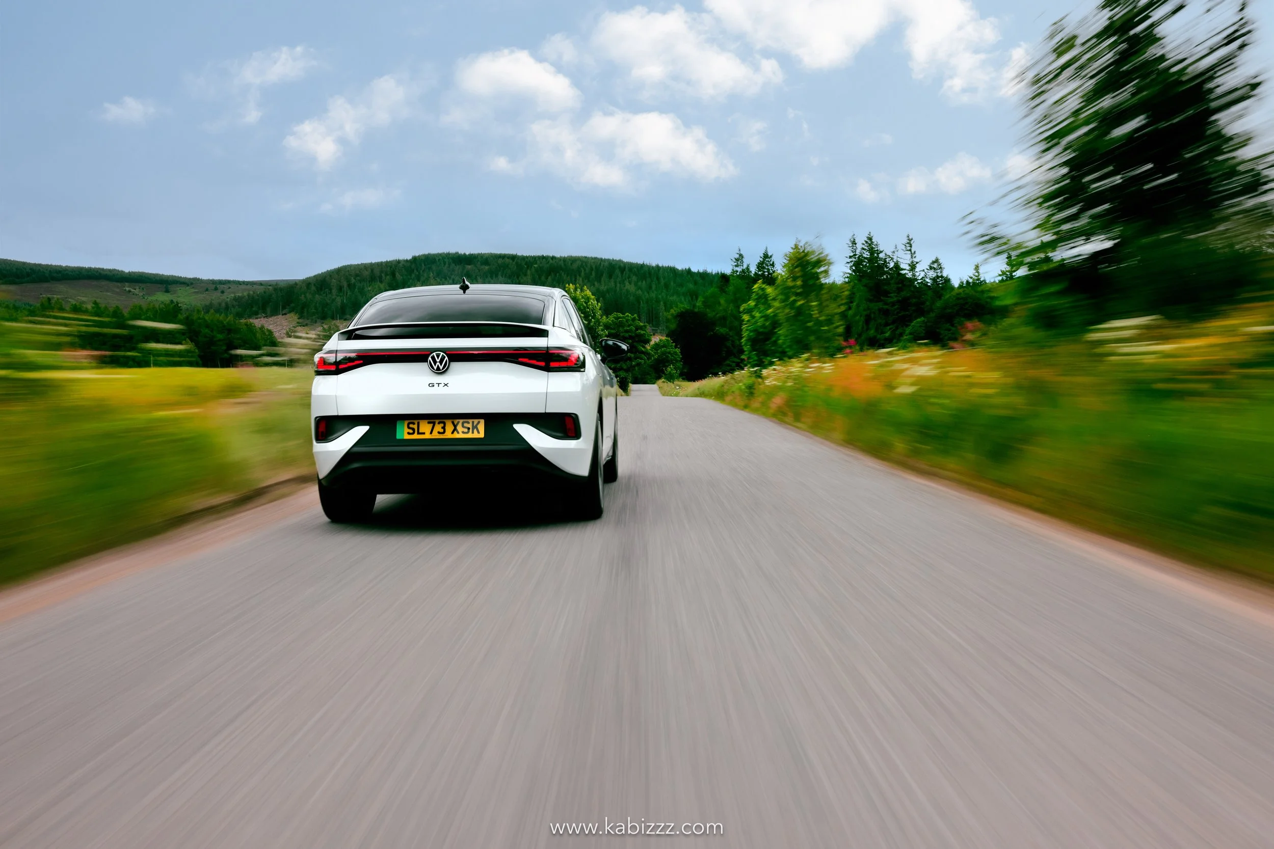 volkswagen_id5_gtx_kabizzz_automotive_photography_008.jpg