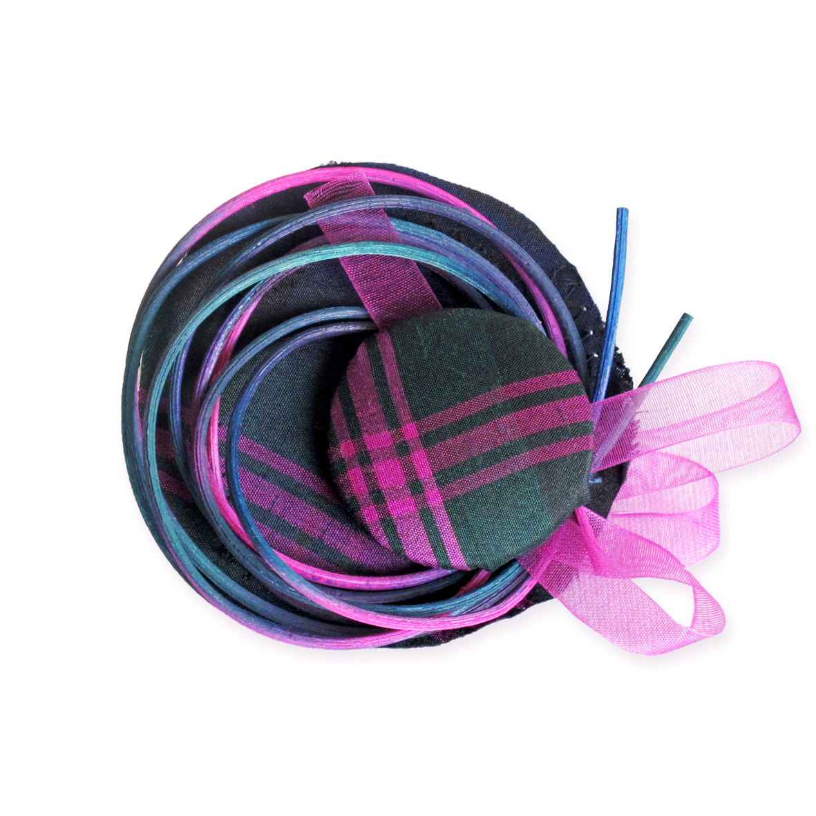 Brooch_Tartan_1_Bow_W.jpg