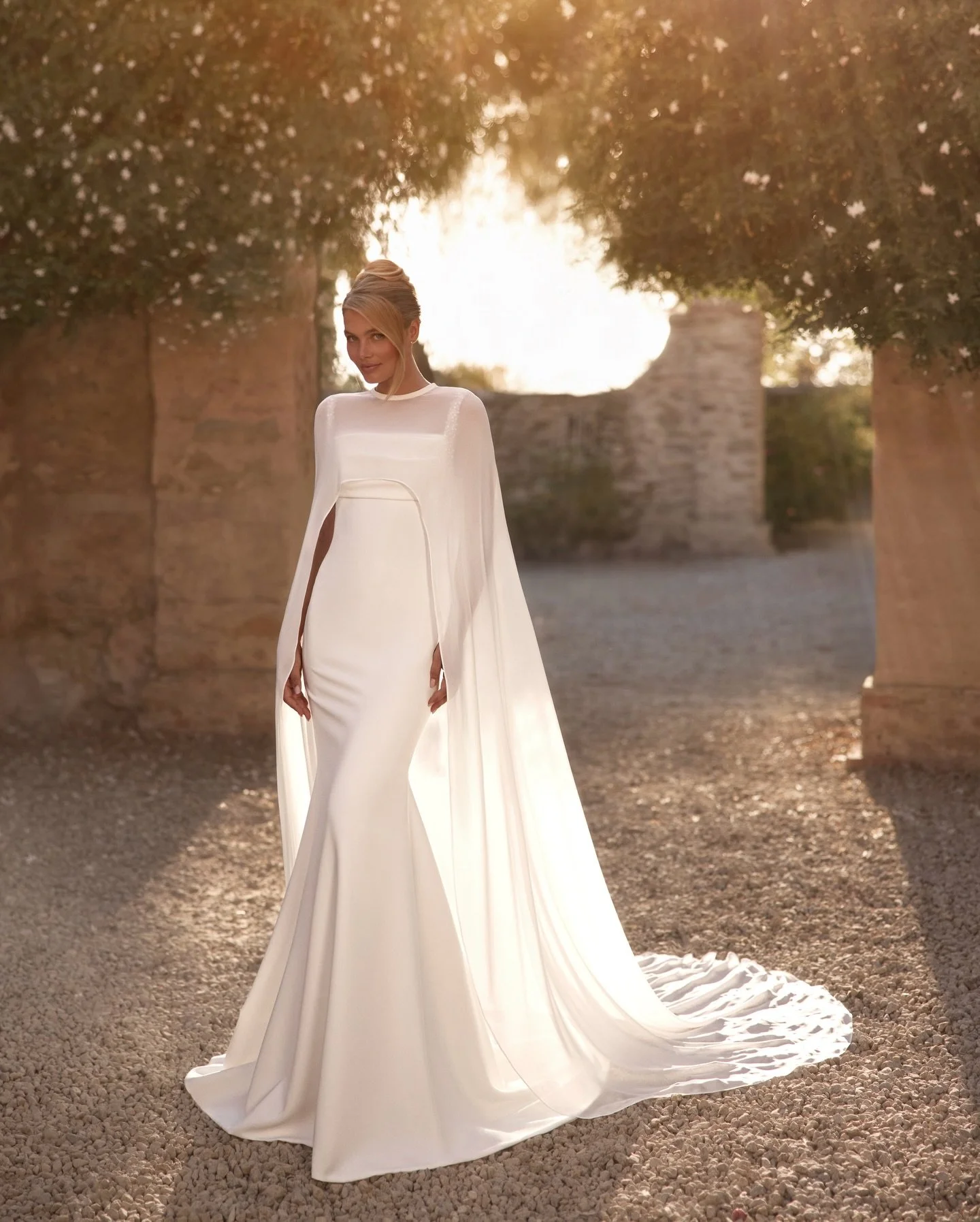 Minimalistische figurbetontes Kleid, das Ihre Figur perfekt betont und ein spektakul&auml;rer Look schafft😍