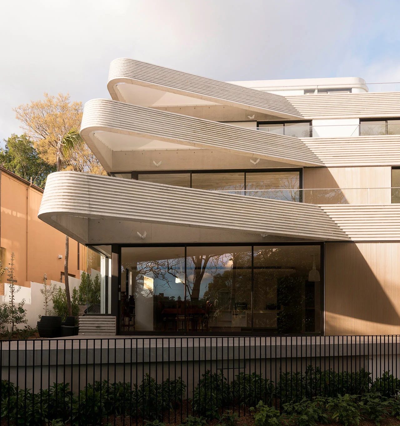 luigi-rosselli-architects-the-triplex-apartments-008.jpg
