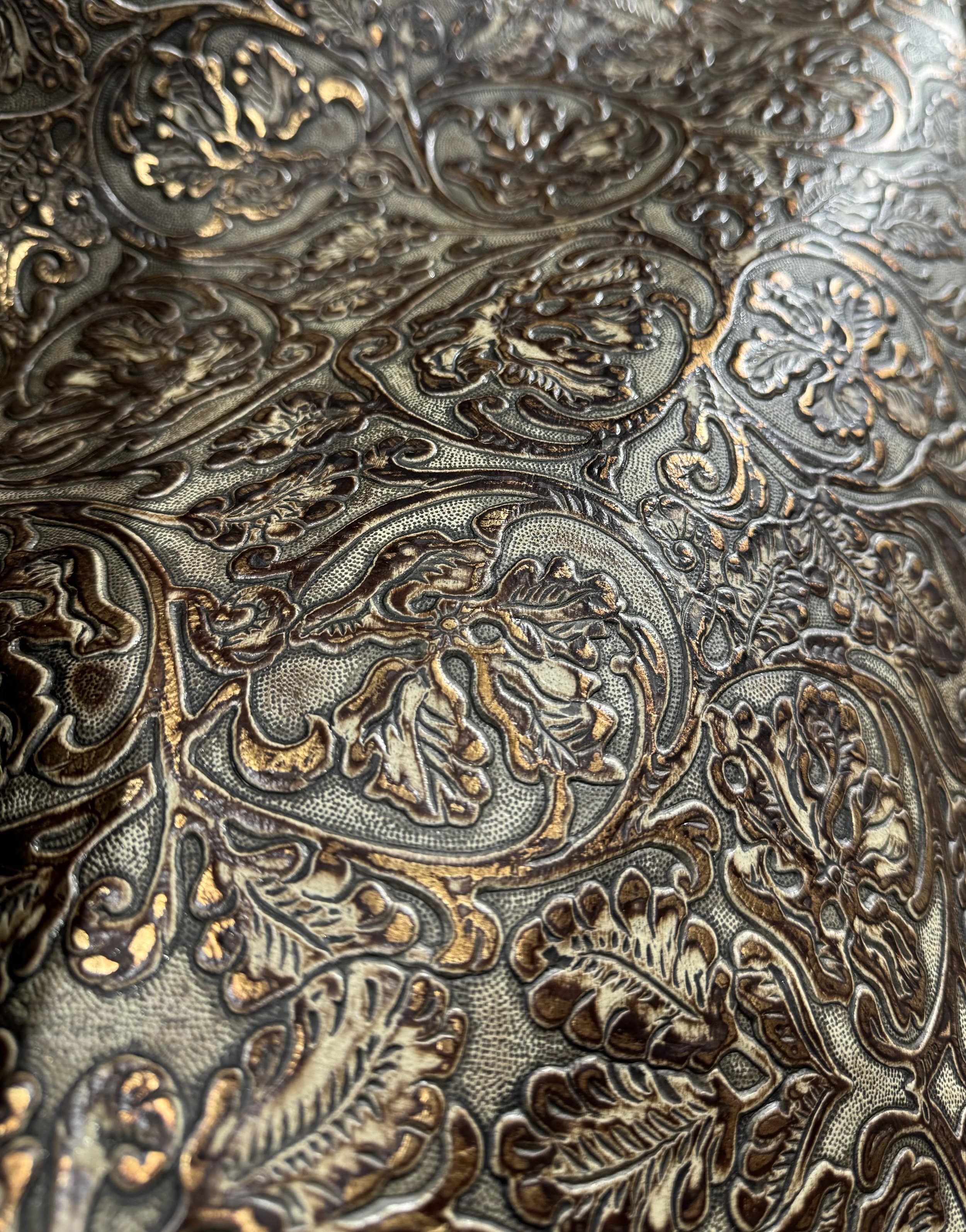 Cowboy Tool Moss Grey and Gold