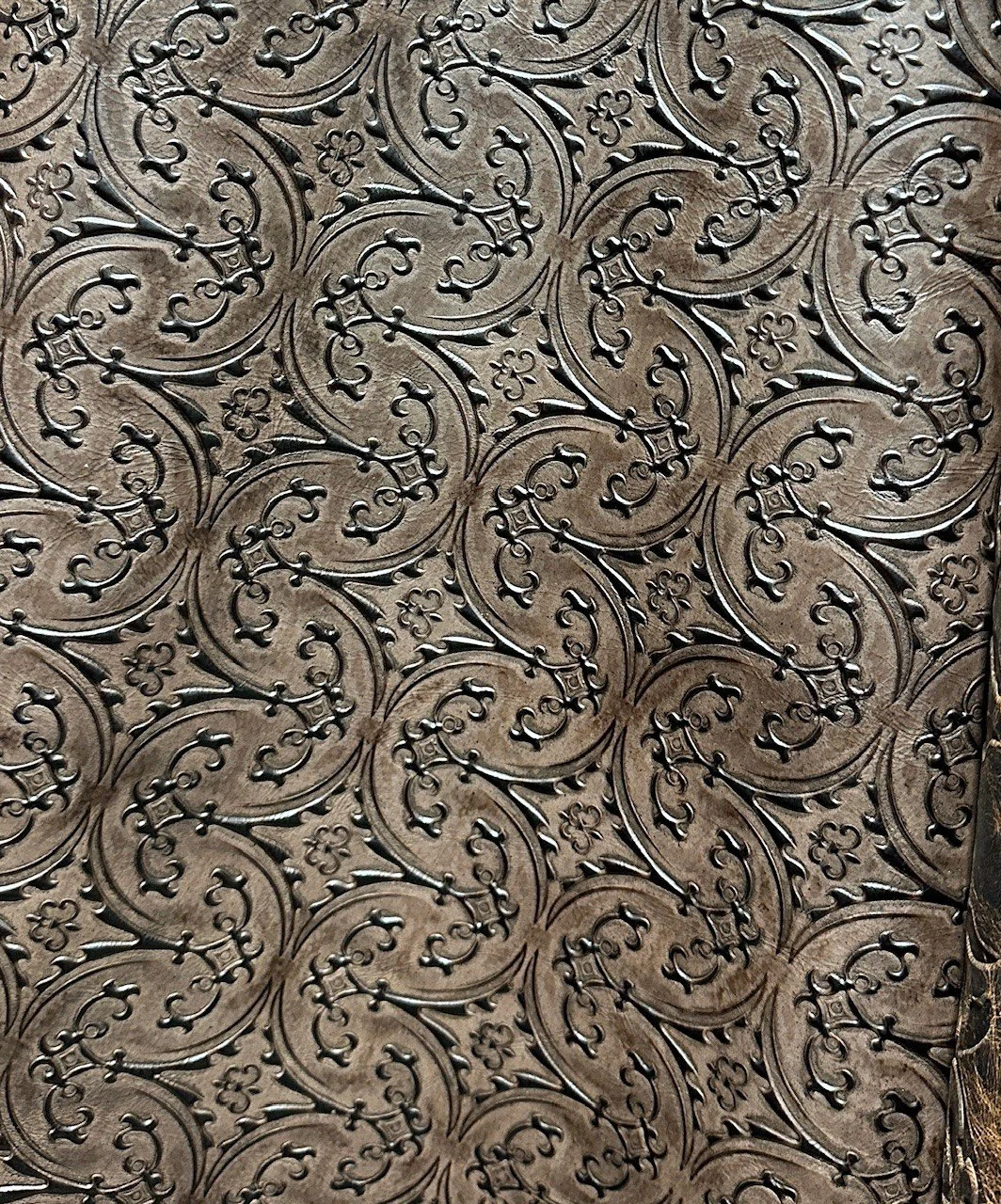 Heraldic Mahogany