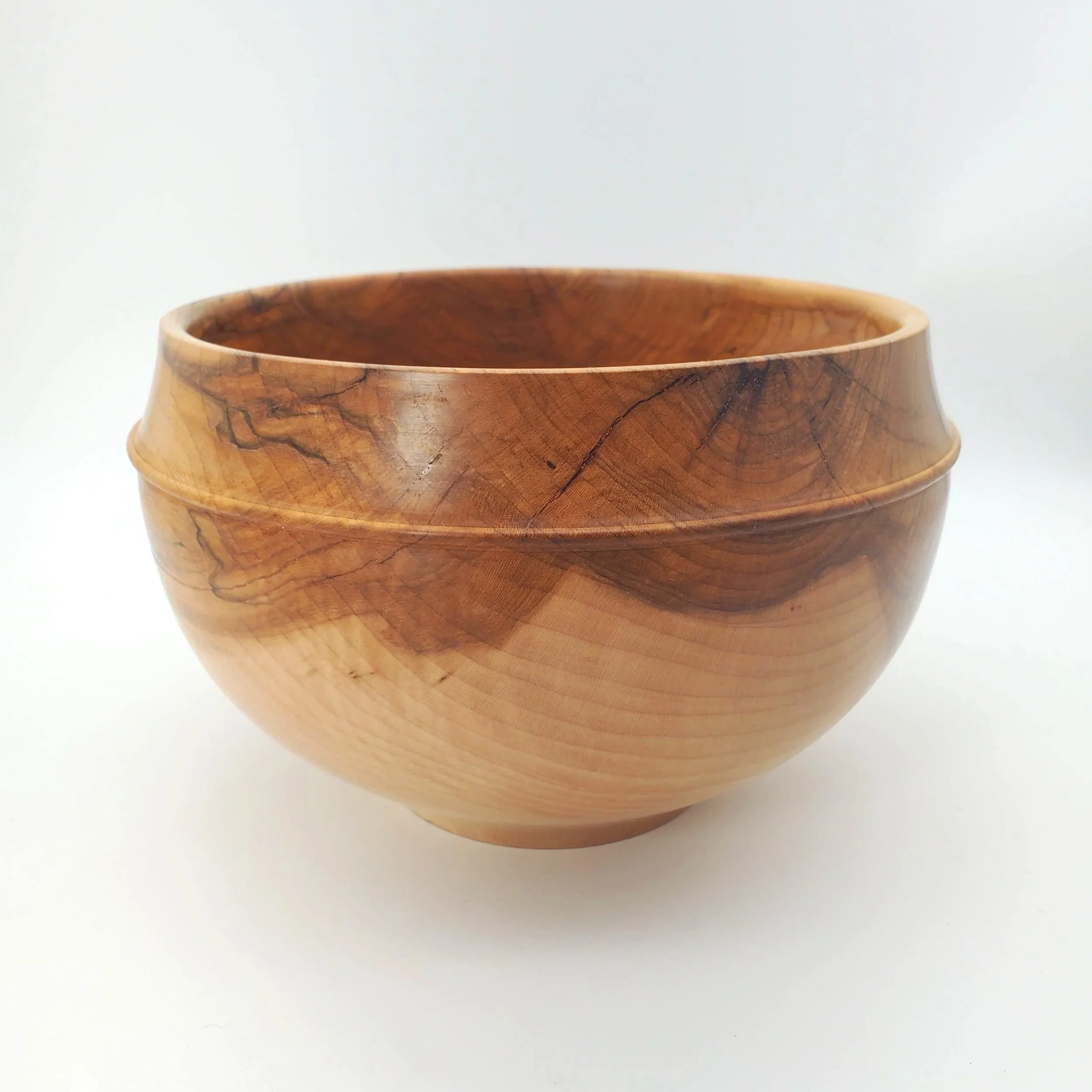 #48 Closed Form Maple Bowl with Bead