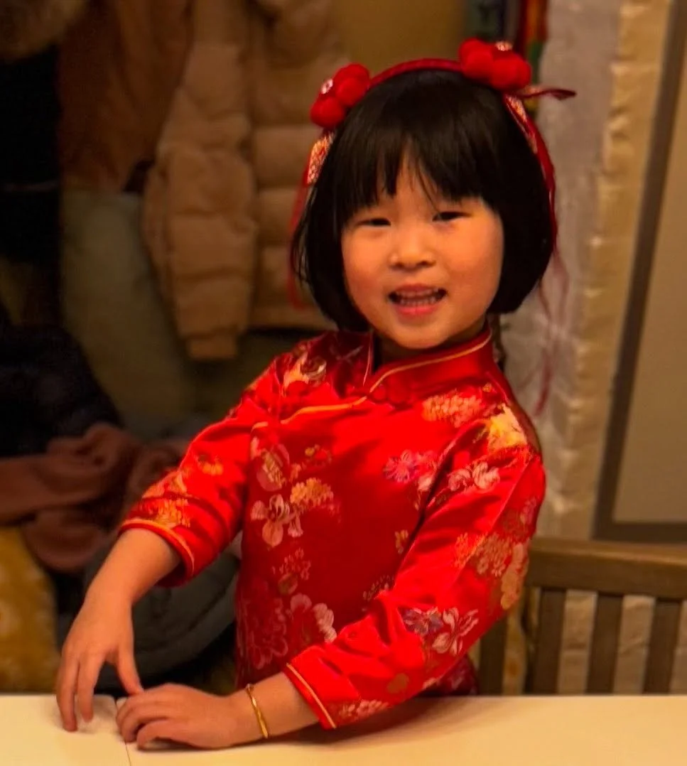 Thank you Miss Jo Jo from @hellomandarin_official for coming today to teach us about Chinese New Year and celebrate with us! 🧧 🐍 

WE LOVE YOU! 

#littlelearning #littlelearninginc #wherelearningfeelslikemagic #hellomandarin #nyc #ues #chinesenewye