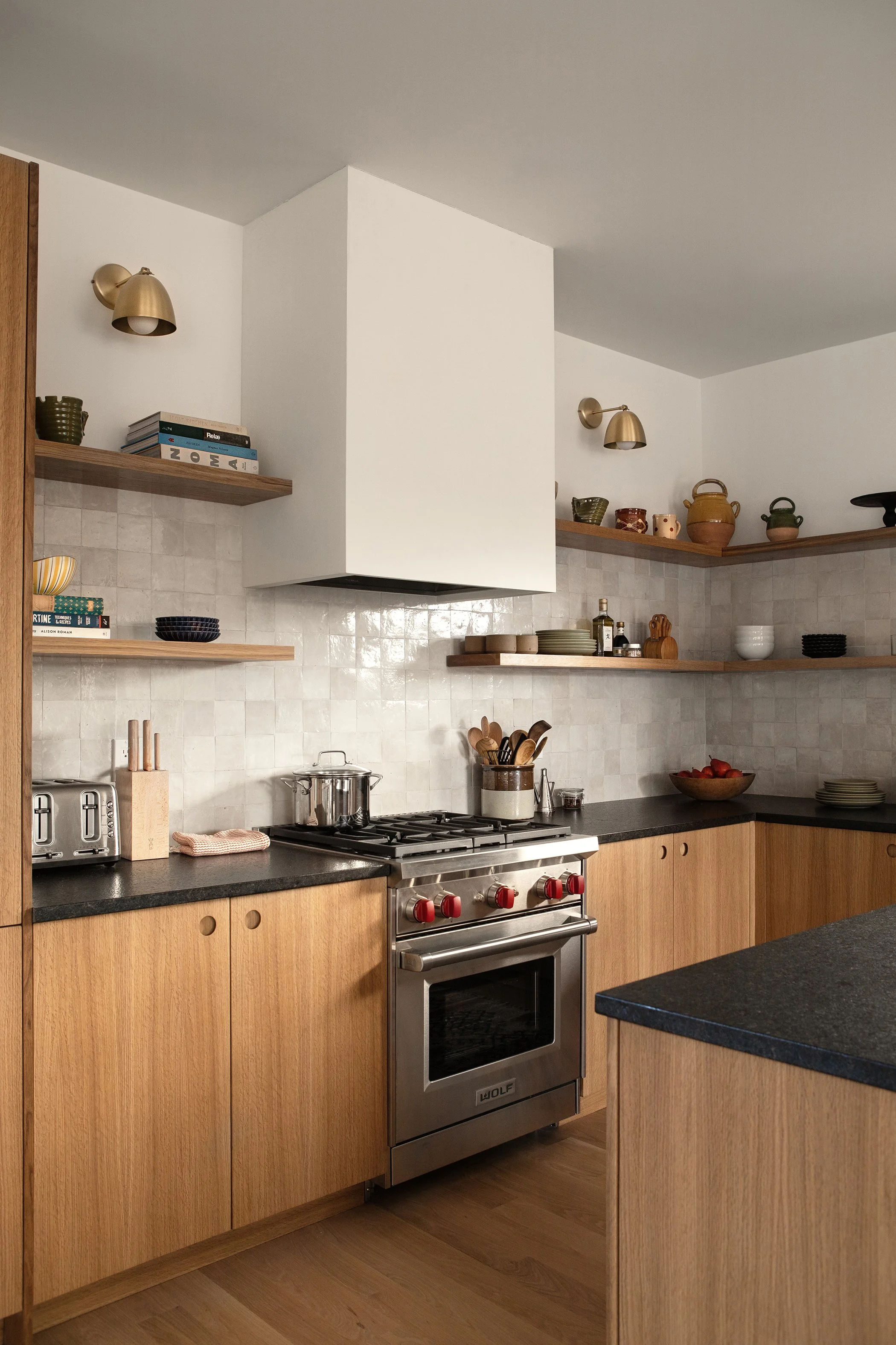Kitchen1.jpg