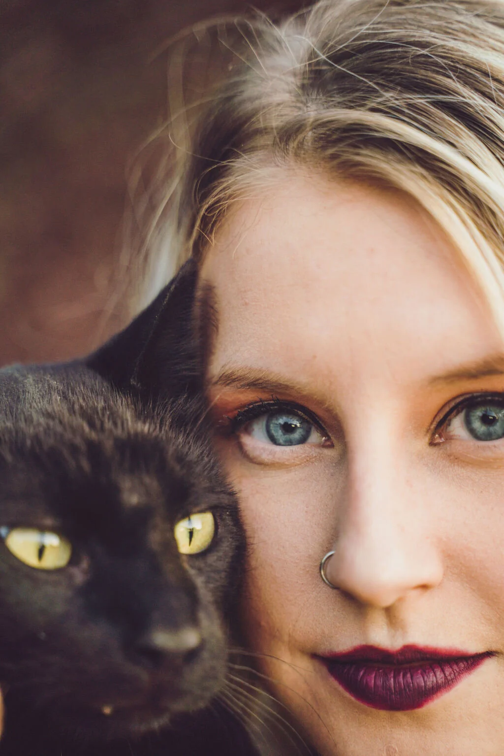 Taylar and Poe | Woman and Cat Eyes