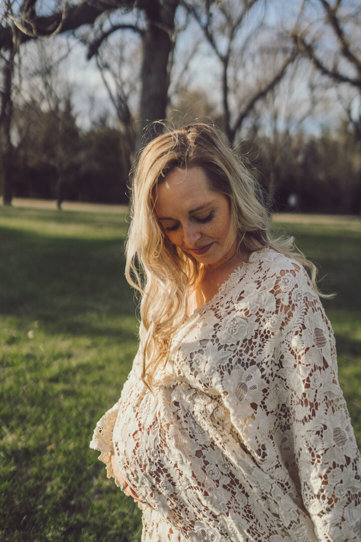 Floral Cream Lace Maternity Gown Rental — Brittanyography