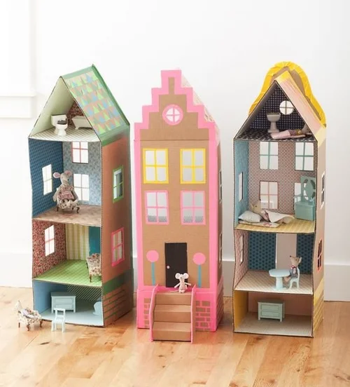 How to Create Your Own Recycled City Out of Cardboard | Petit 