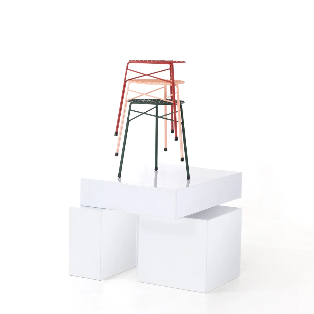 16 - darado white cube-2.jpg
