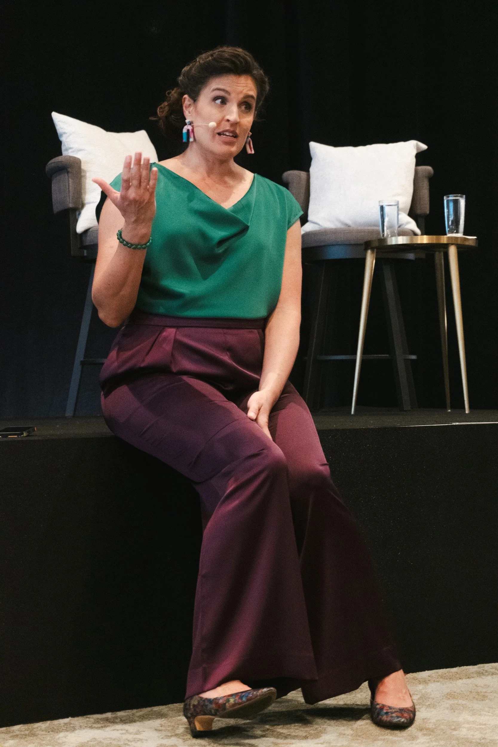 Liesel Mertes on stage at leadership conference