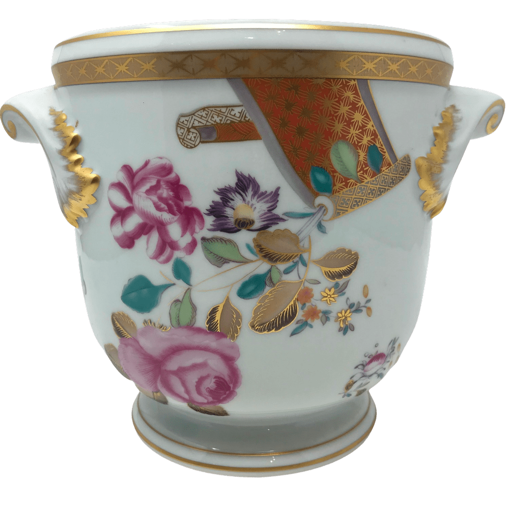 A Mottahedeh Vista Alegre Portugal Lowestoft Rose Painted Cachepot 