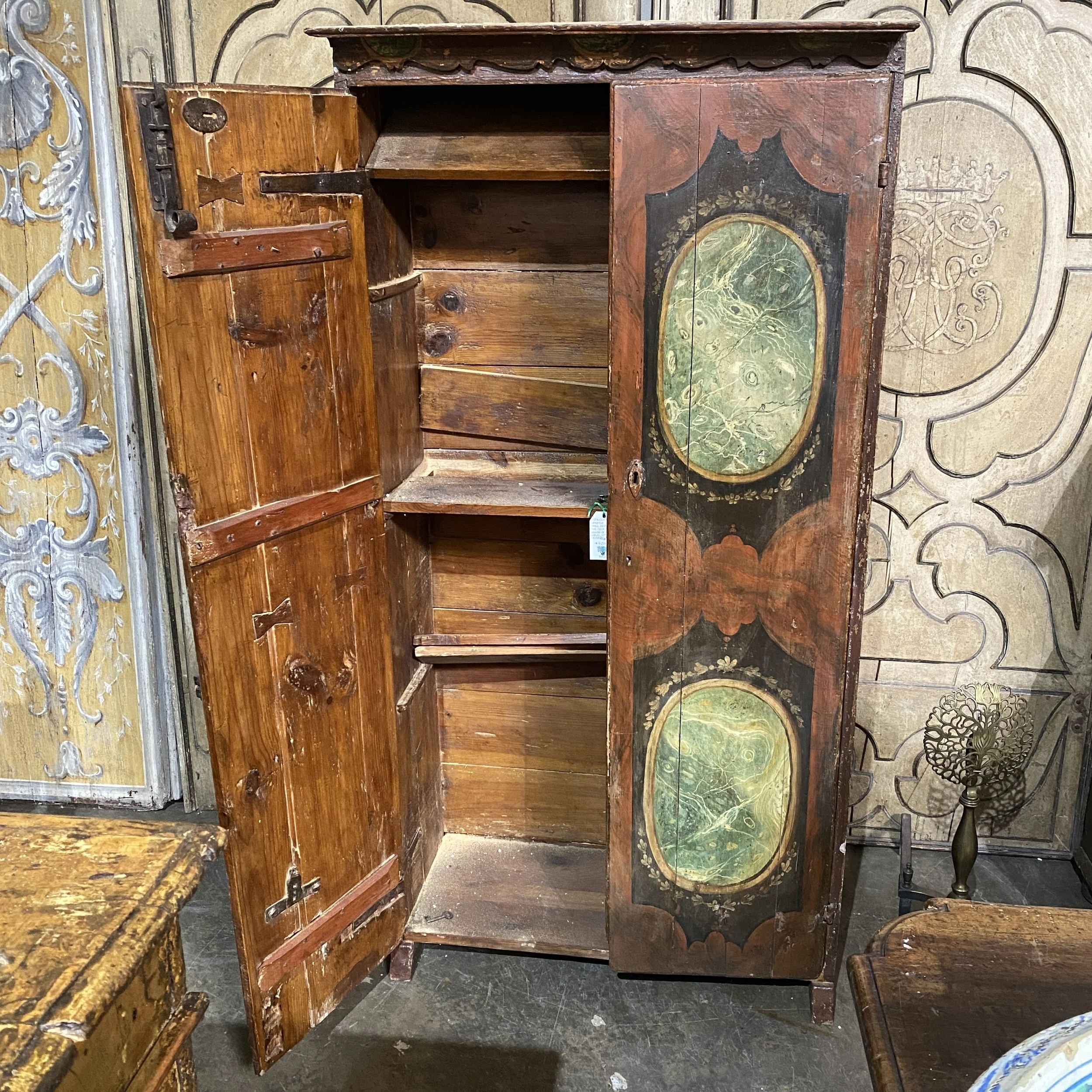 18th Century Spanish Painted Small Armoire in Pine from the Aragon