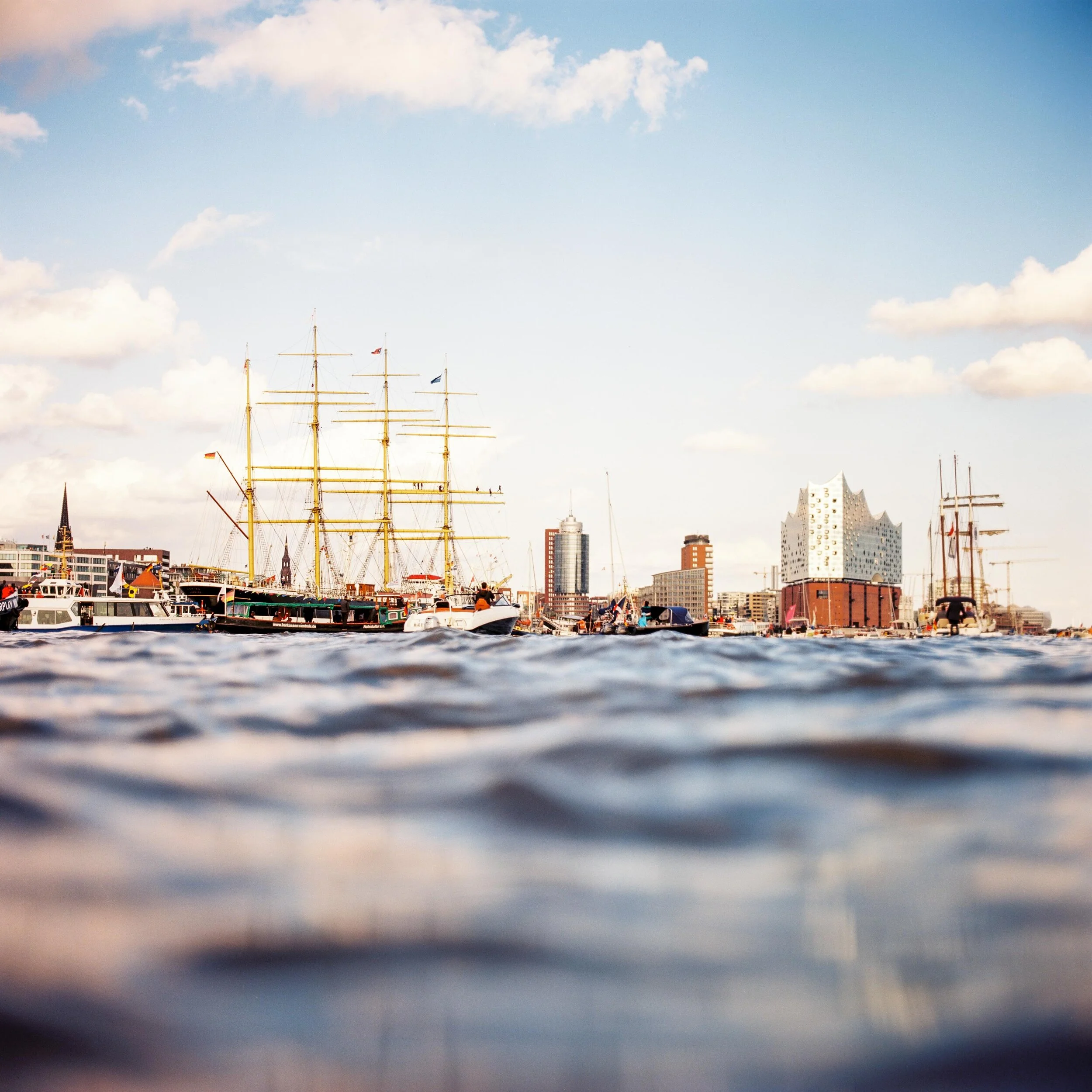 Peking vor den Landungsbrücken.JPG